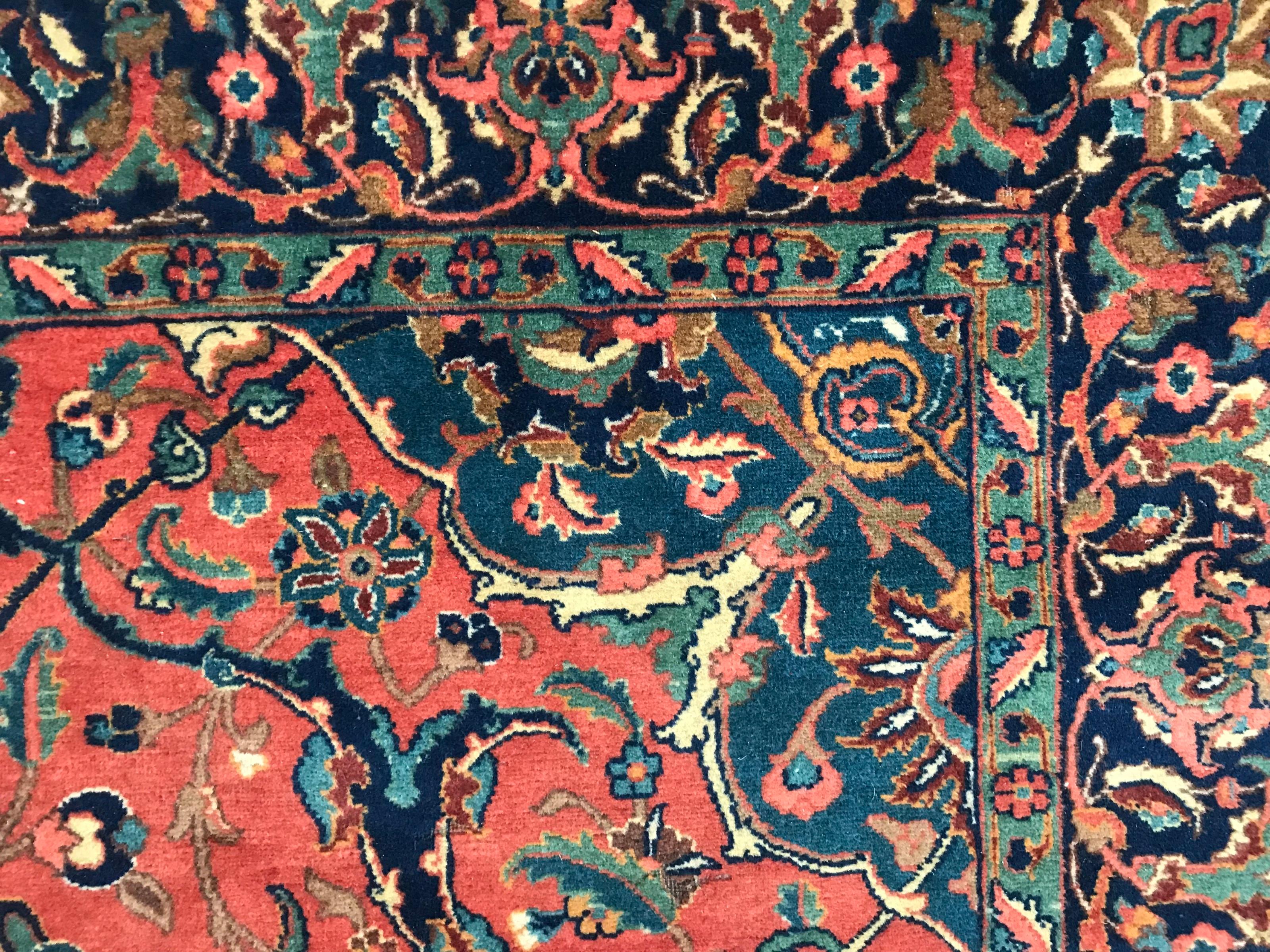Hand-Knotted Bobyrug’s Beautiful fine Antique Sarogh Rug For Sale