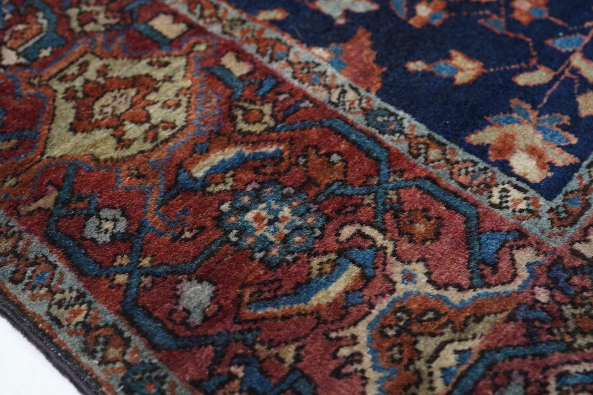 Early 20th Century Antique Sarouk Farahan Rug For Sale