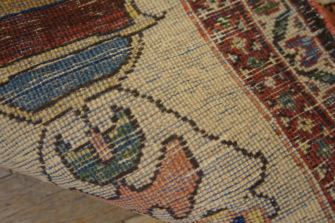Late 19th Century Persian Sarouk Farahan Carpet ( 4'4'' x 6'9''- 132 x 205 )  For Sale 12