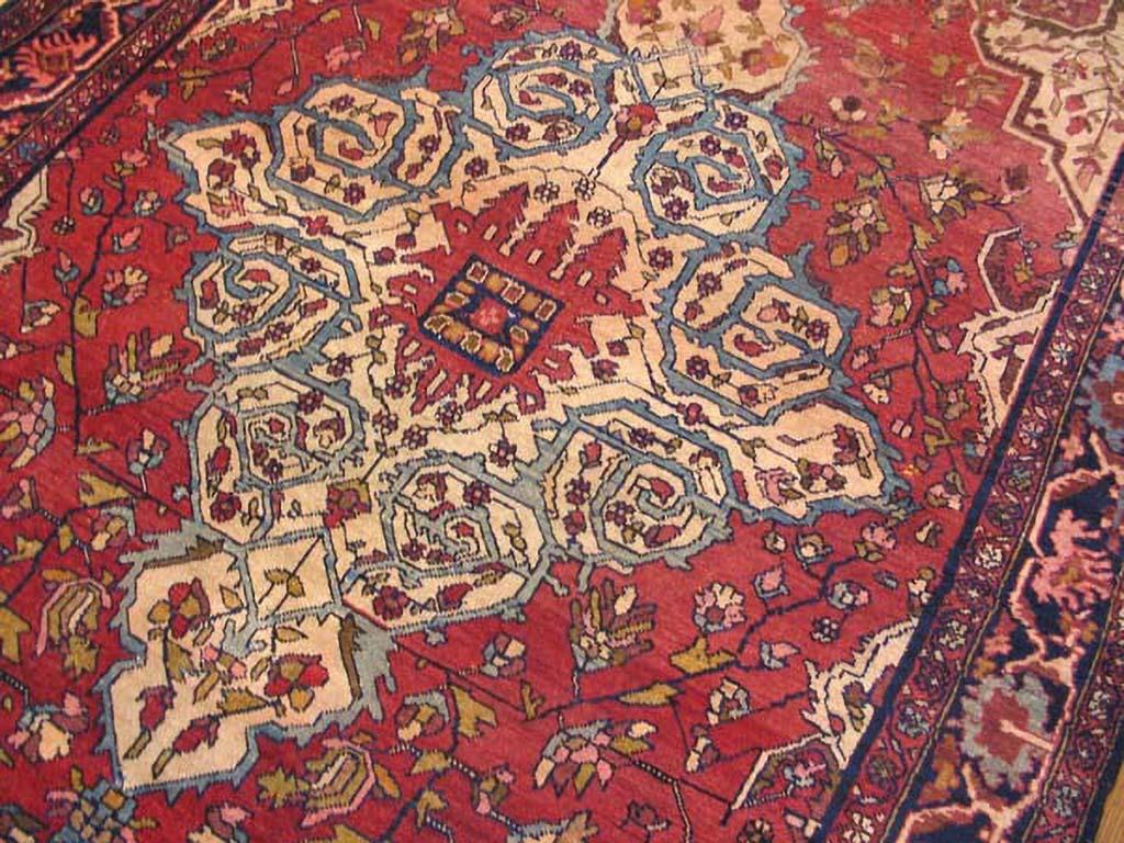 Wool 1920s Persian Sarouk Farahan Carpet ( 4'7