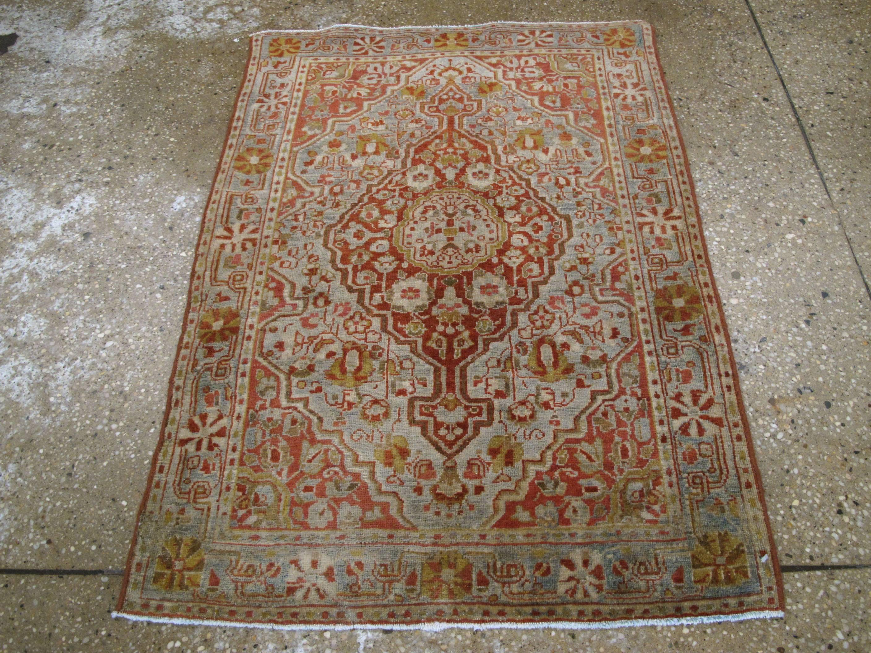 Noué à la main Tapis Sarouk Farahan ancien en vente