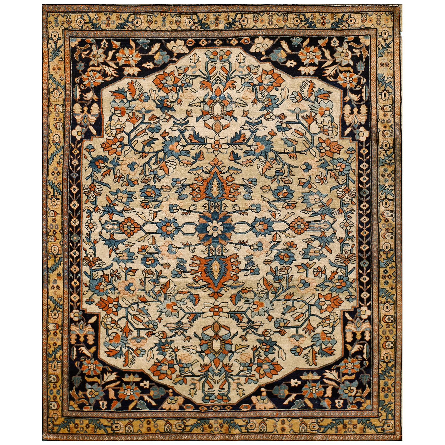 19th Century Persian Sarouk Farahan Carpet ( 4' x 4'10" - 122 x 147 ) For Sale