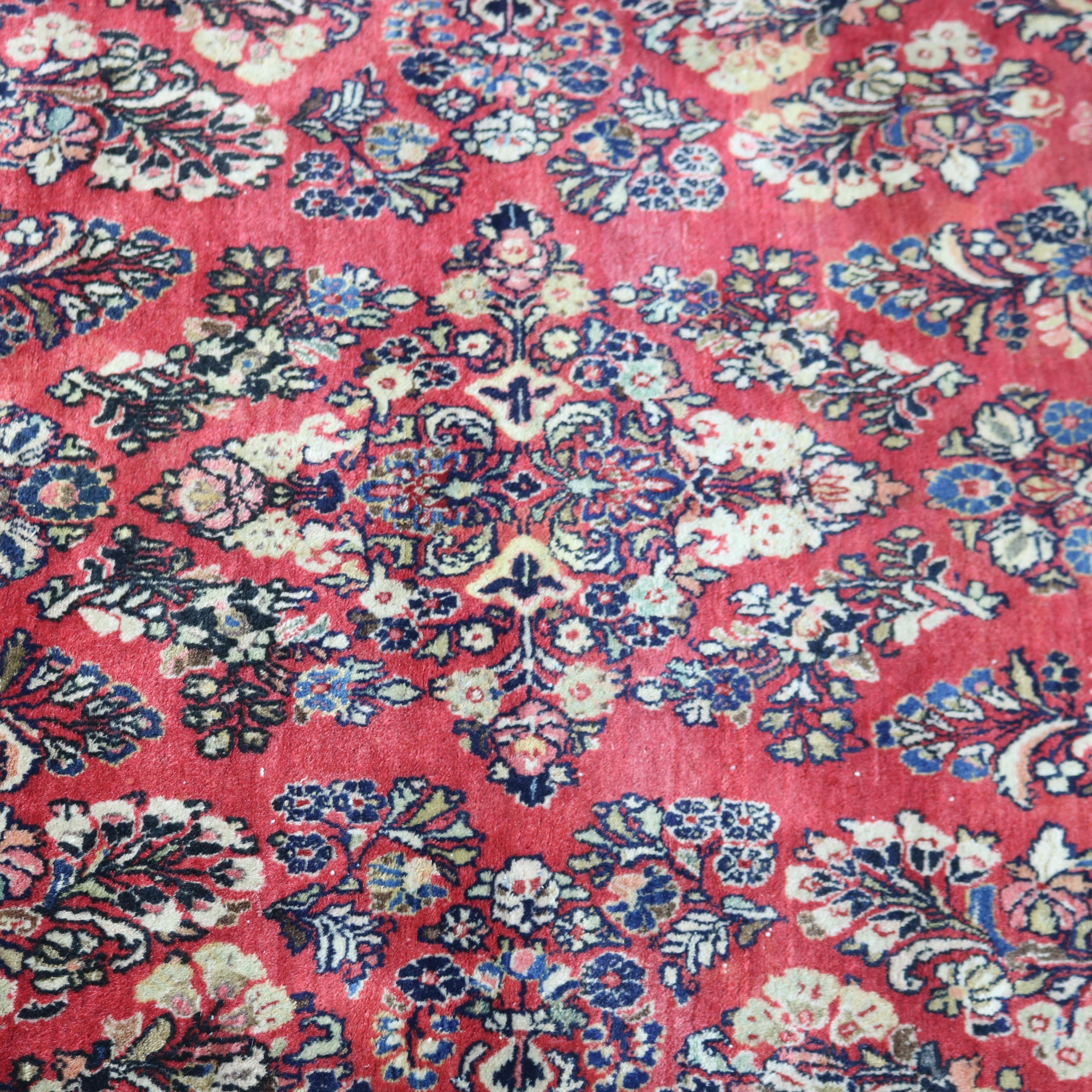 Antique Sarouk Oriental Wool Rug, circa 1920 In Good Condition For Sale In Big Flats, NY