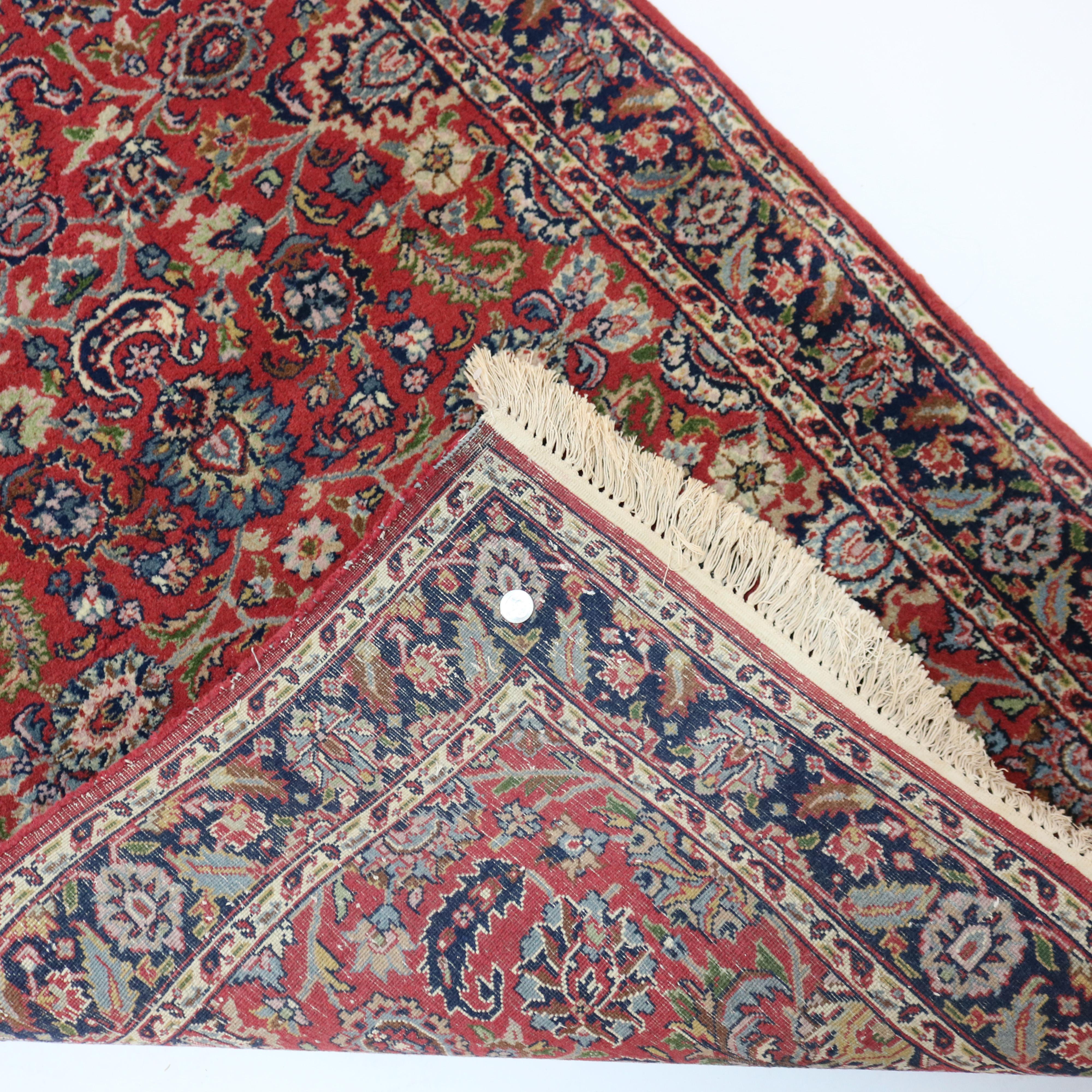 Antique Sarouk Oriental Wool Rug Circa 1930 For Sale 4
