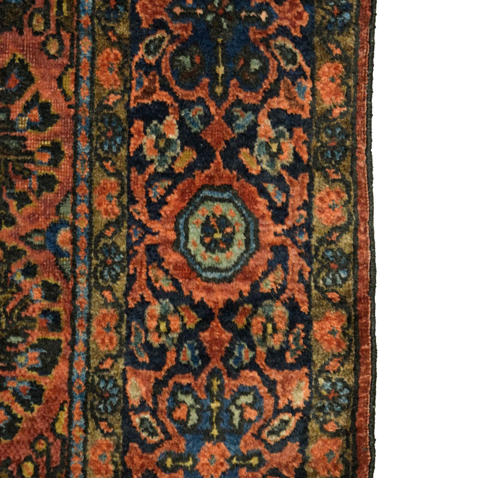 Antique 1910s Persian Sarouk Mohajeran Rug, Peacock Motif, 4x6 For Sale 1