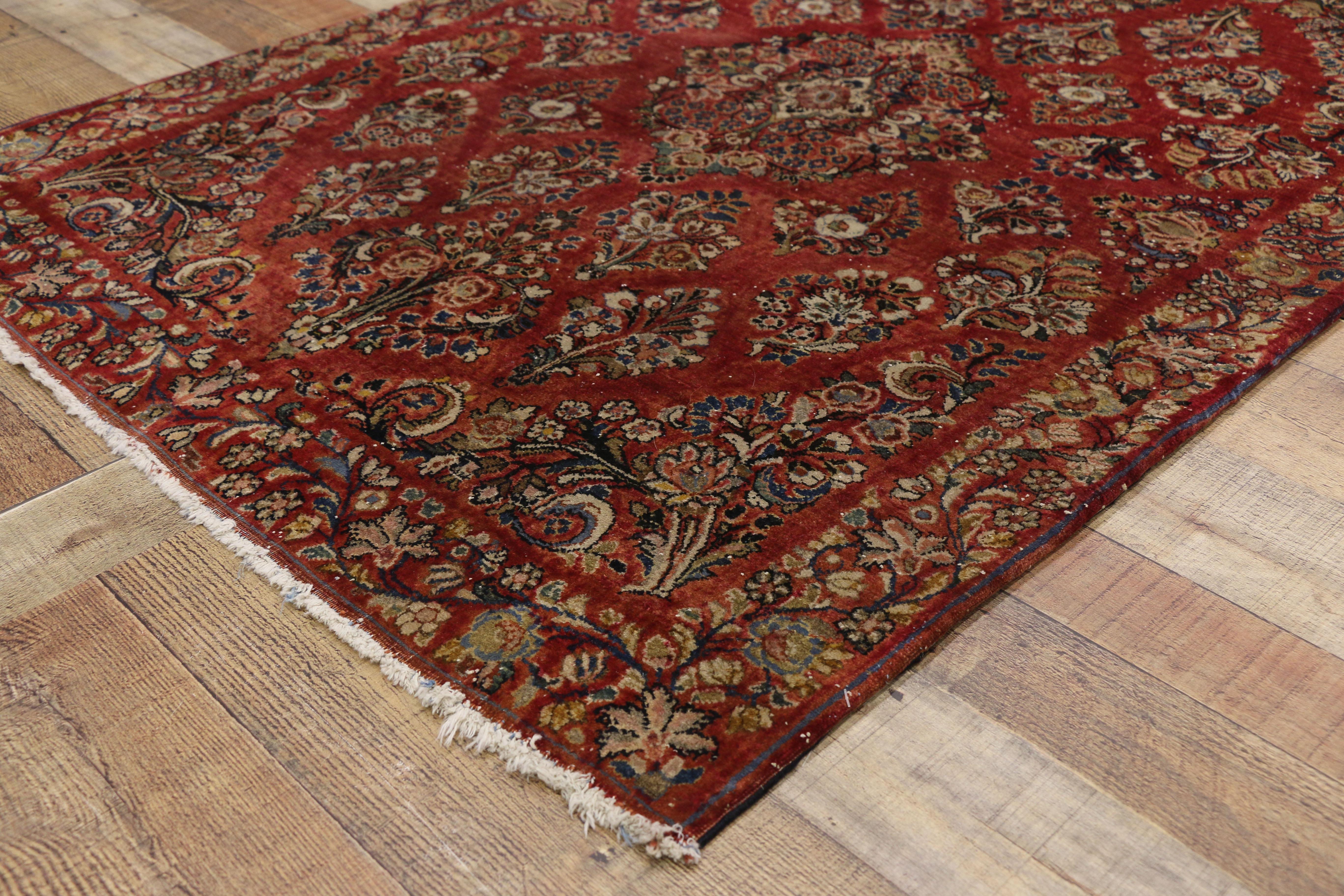 20th Century Antique Sarouk Persian Rug with Old World Victorian Style