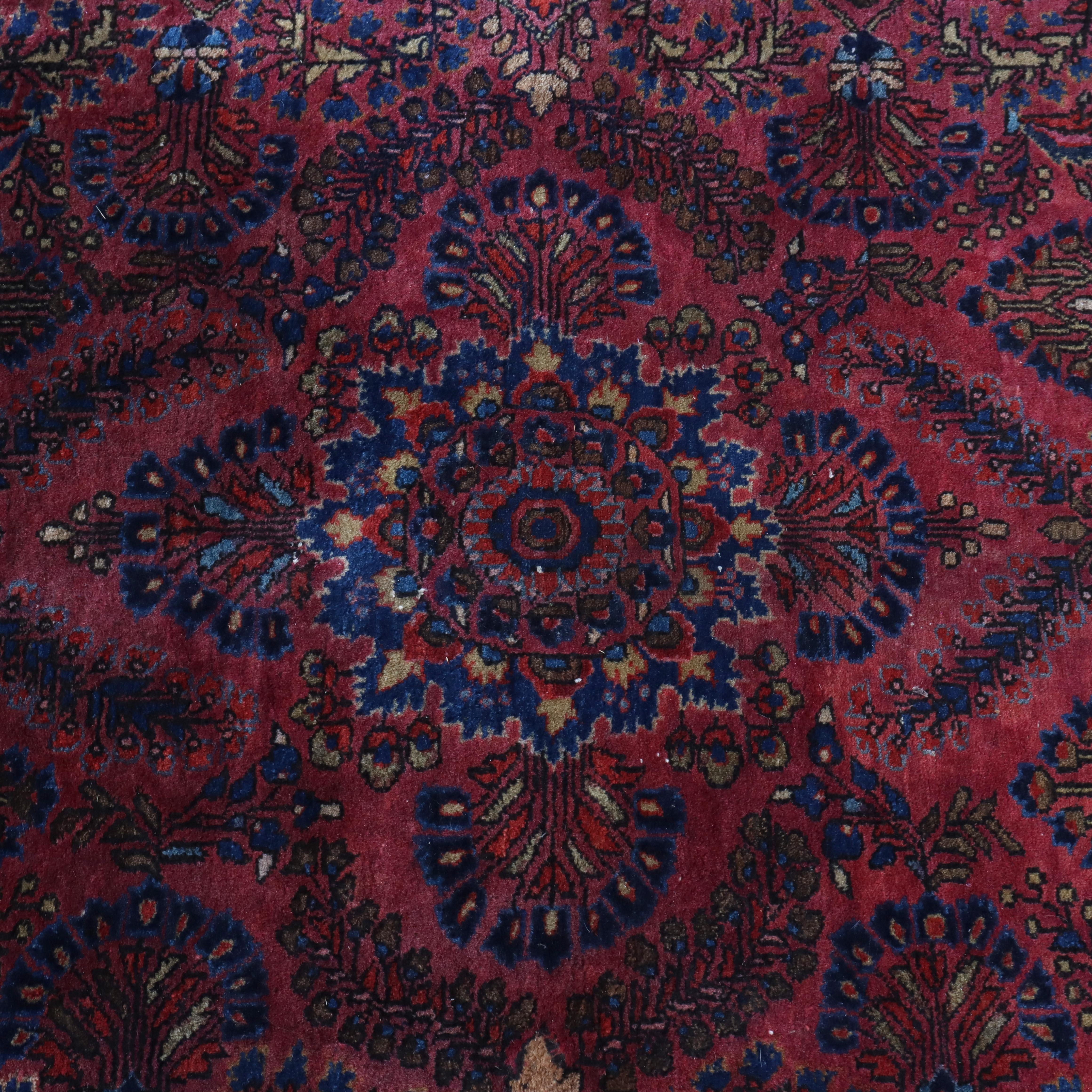 Antike Sarouk Persian Wool Area Rug C1930.  
Maße - 79 
