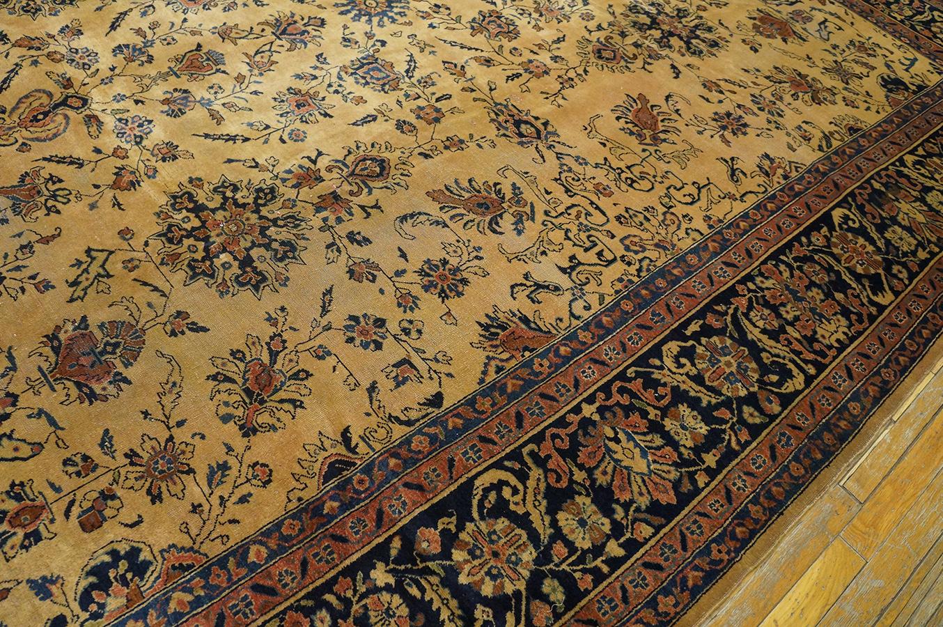 Hand-Knotted 1920s Persian Sarouk Carpet ( 10' x 11'9