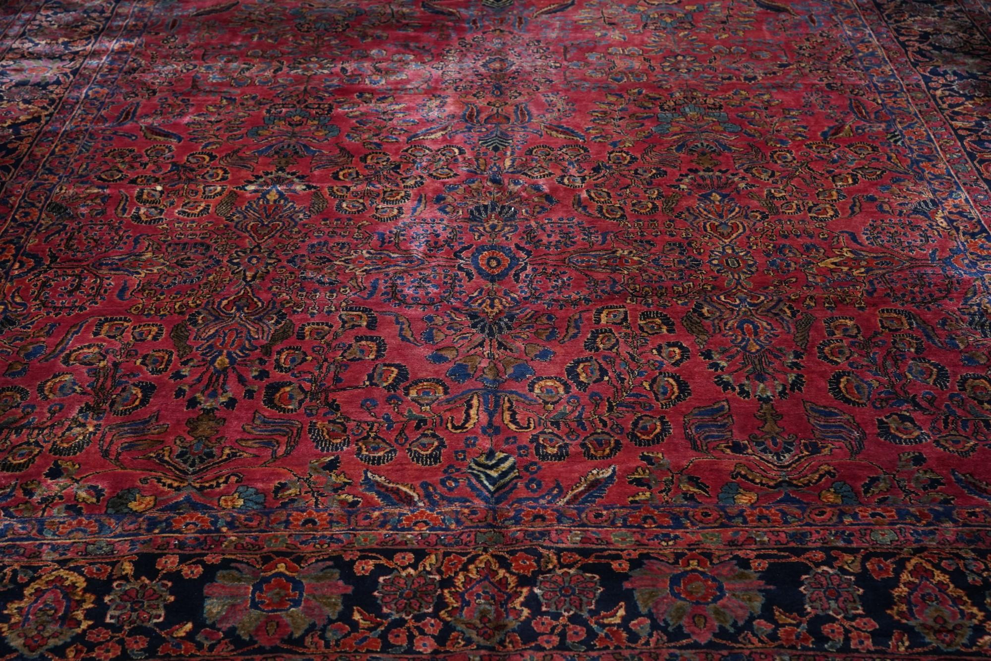 Tapis Sarouk ancien 11'3'' x 17'8'' en vente 2
