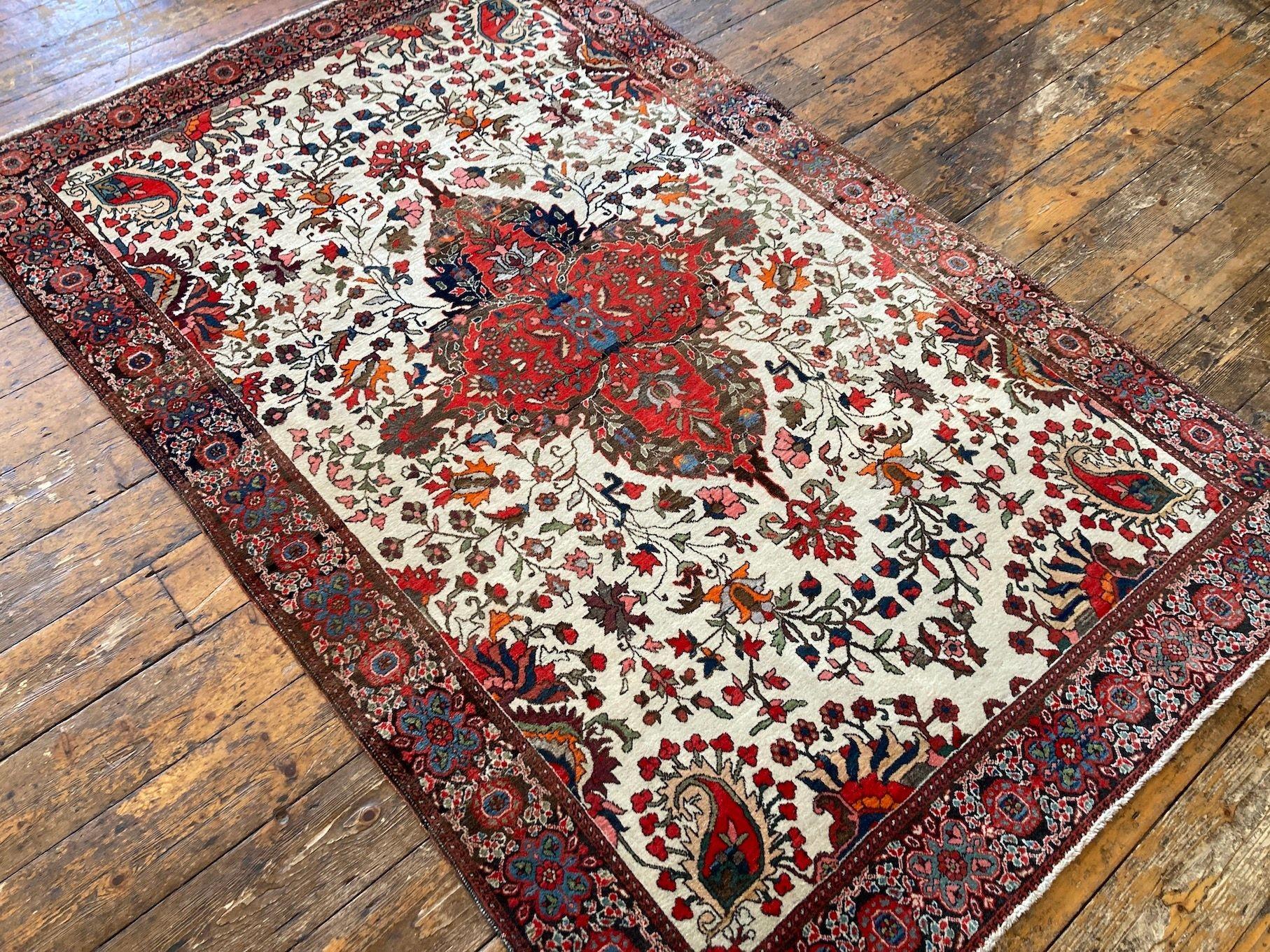 Lana Antique Sarouk Rug 1.98m X 1.27m in vendita