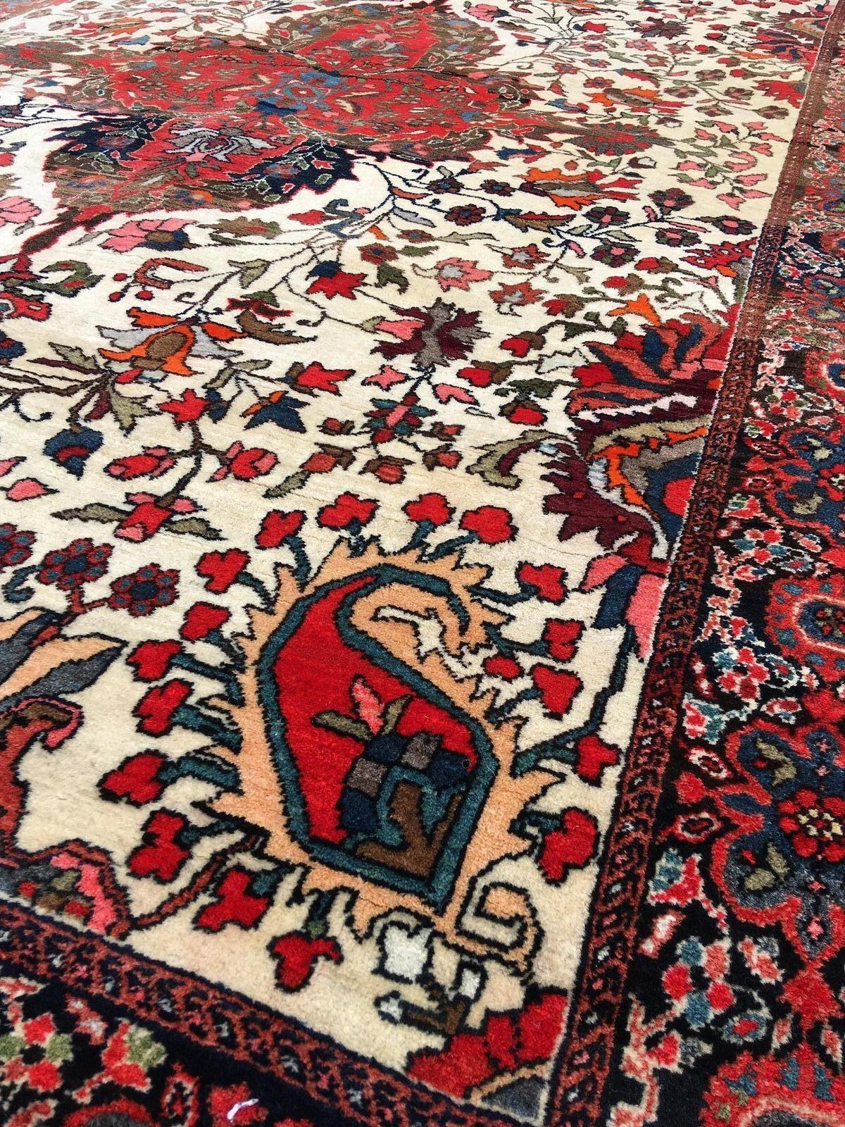 Antique Sarouk Rug 1.98m X 1.27m in vendita 3