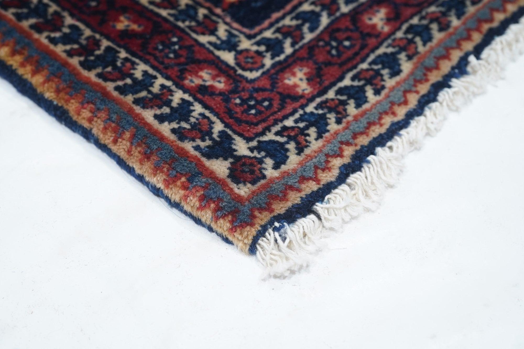 Persian Antique Sarouk Rug 2'0