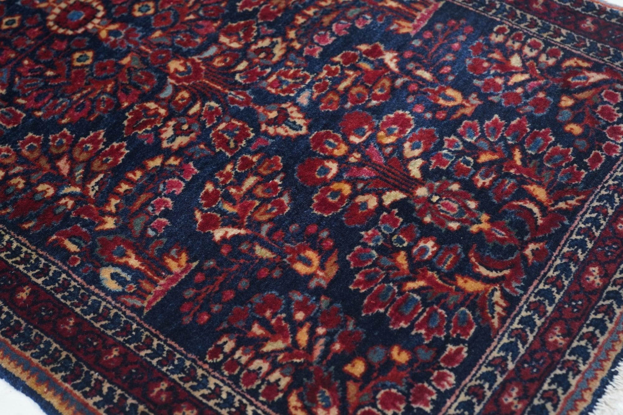 Antique Sarouk Rug 2'0