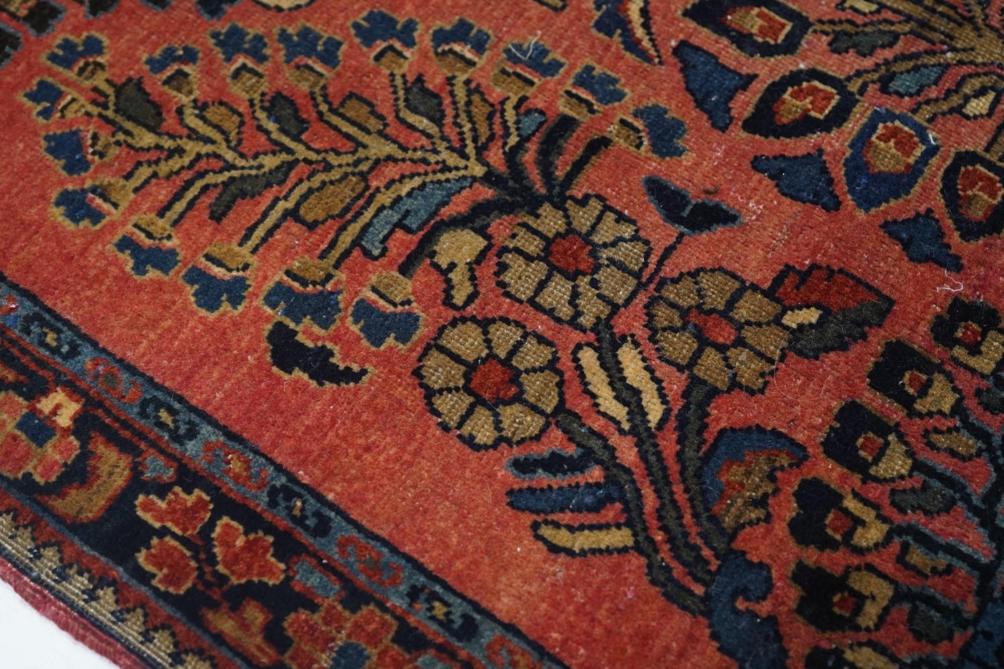 Antique Sarouk Rug 2'6'' x 5'0