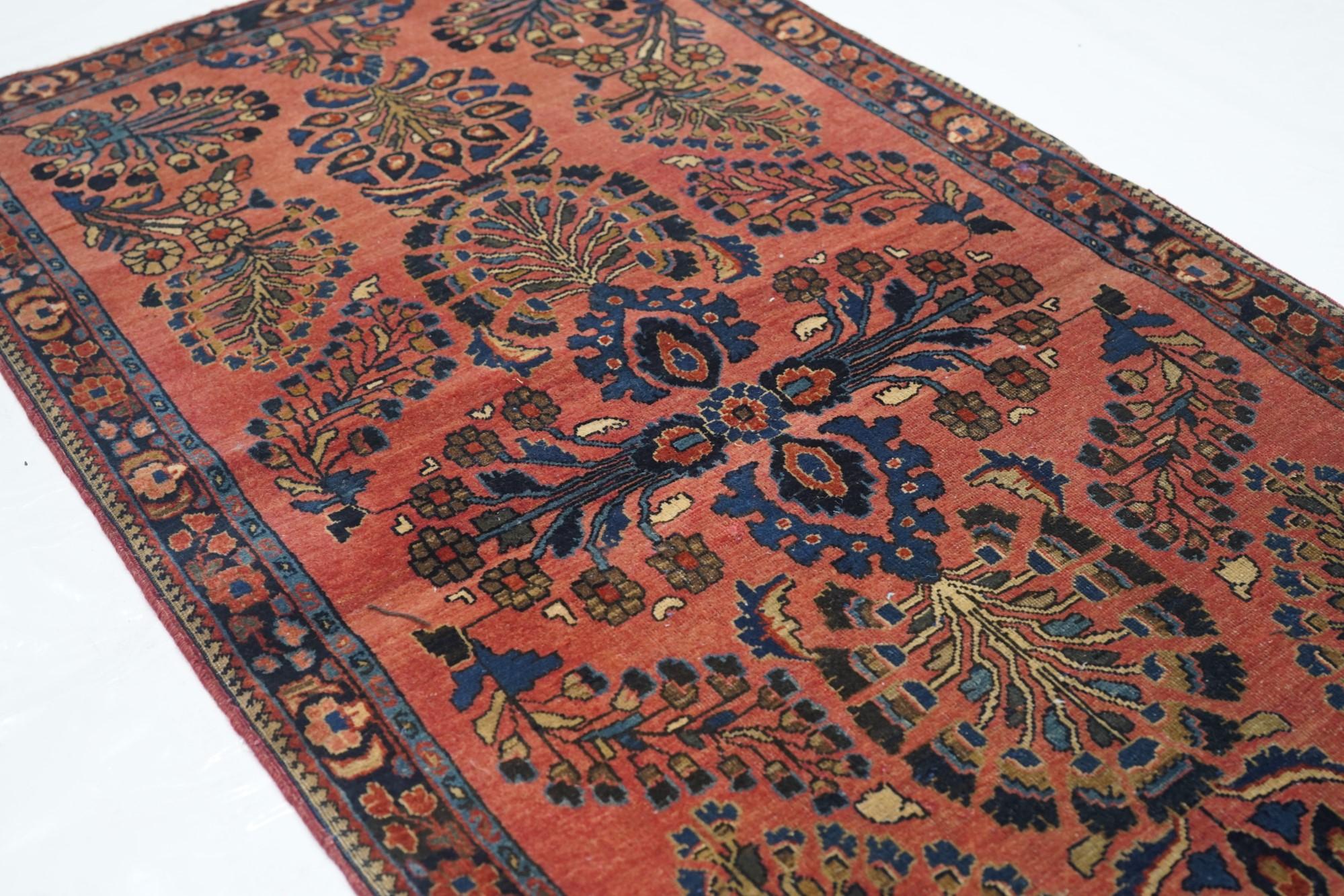 Antique Sarouk Rug 2'6'' x 5'0