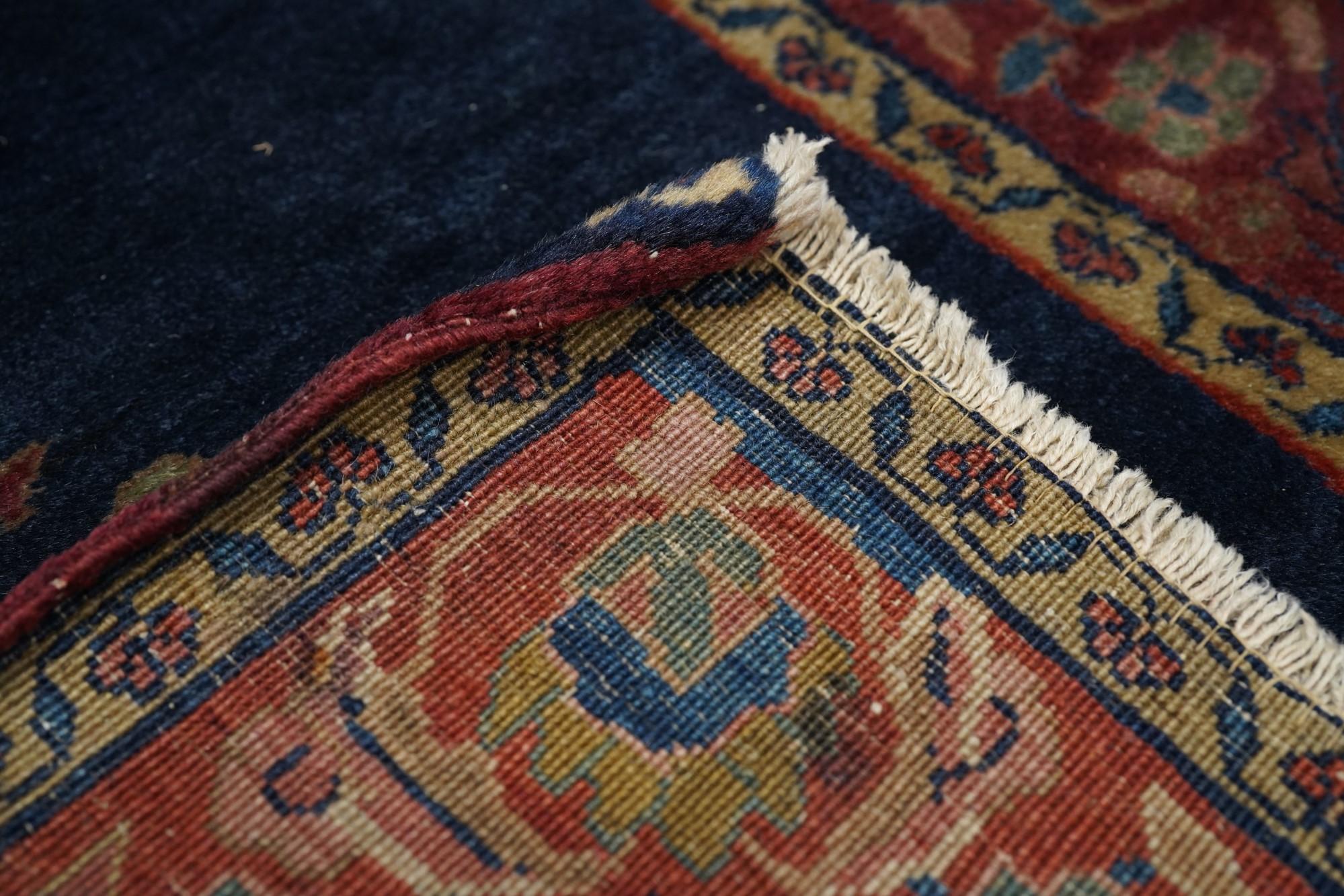 Antique Sarouk Rug 2'7'' x 4'10'' For Sale 4