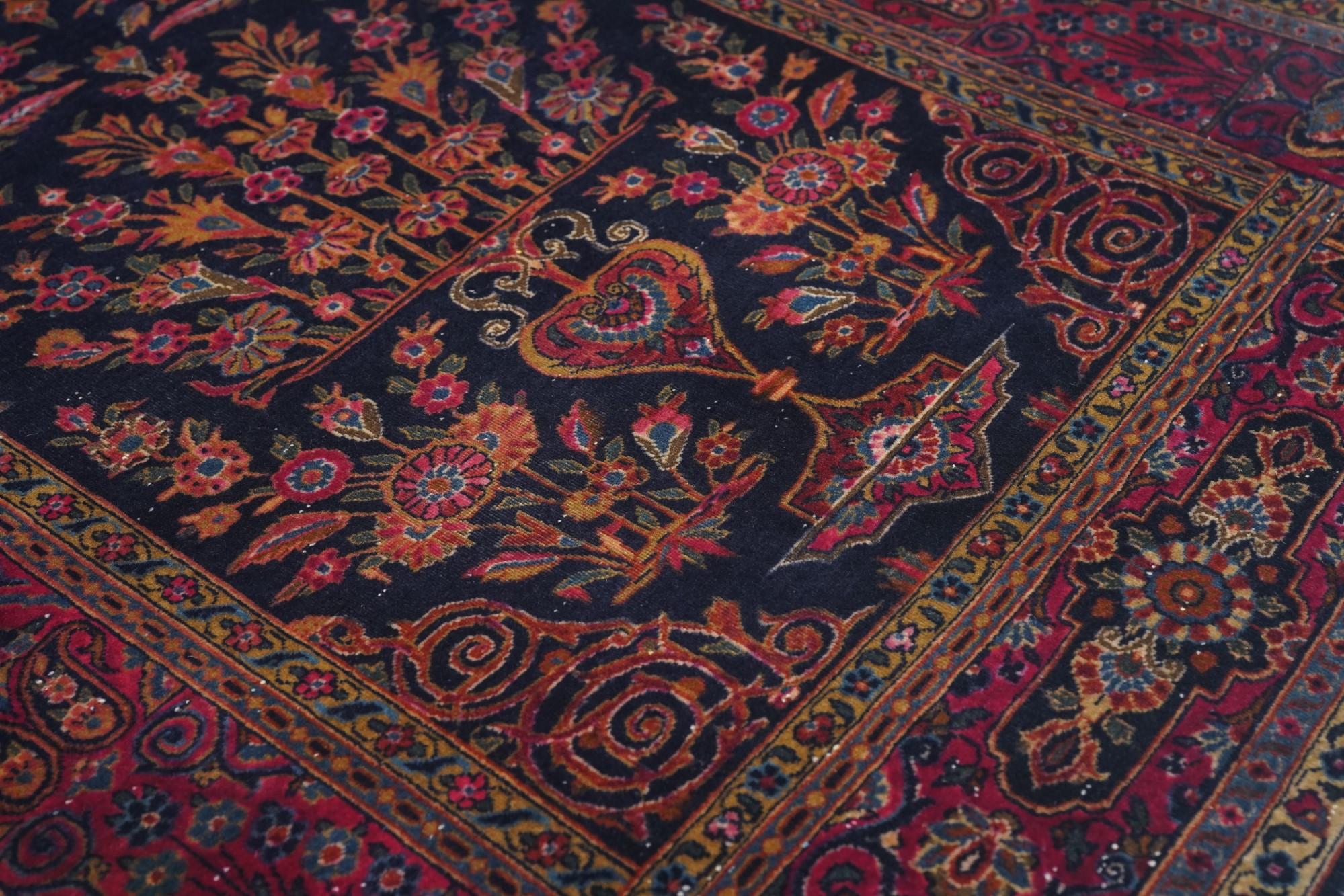 Early 20th Century Antique Manchester Kashan Rug For Sale