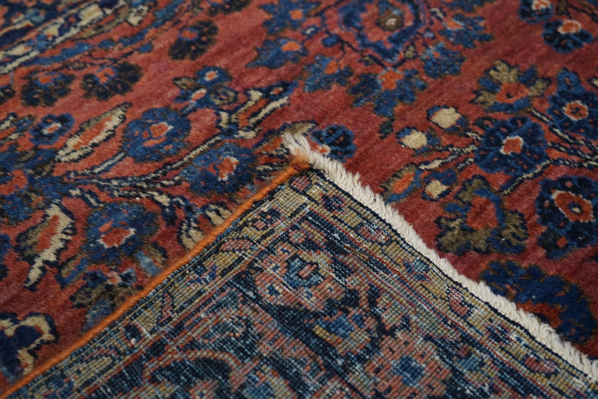 Antique Sarouk Rug 3'8'' x 4'1'' For Sale 2
