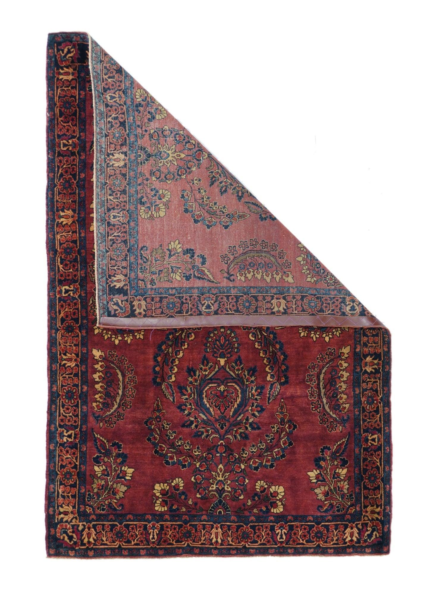 Antiker Sarouk-Teppich 4'1'' x 6'5''. Eine Streuung aus der Zwischenkriegszeit mit einer großzügigen Version des unglaublich beliebten 