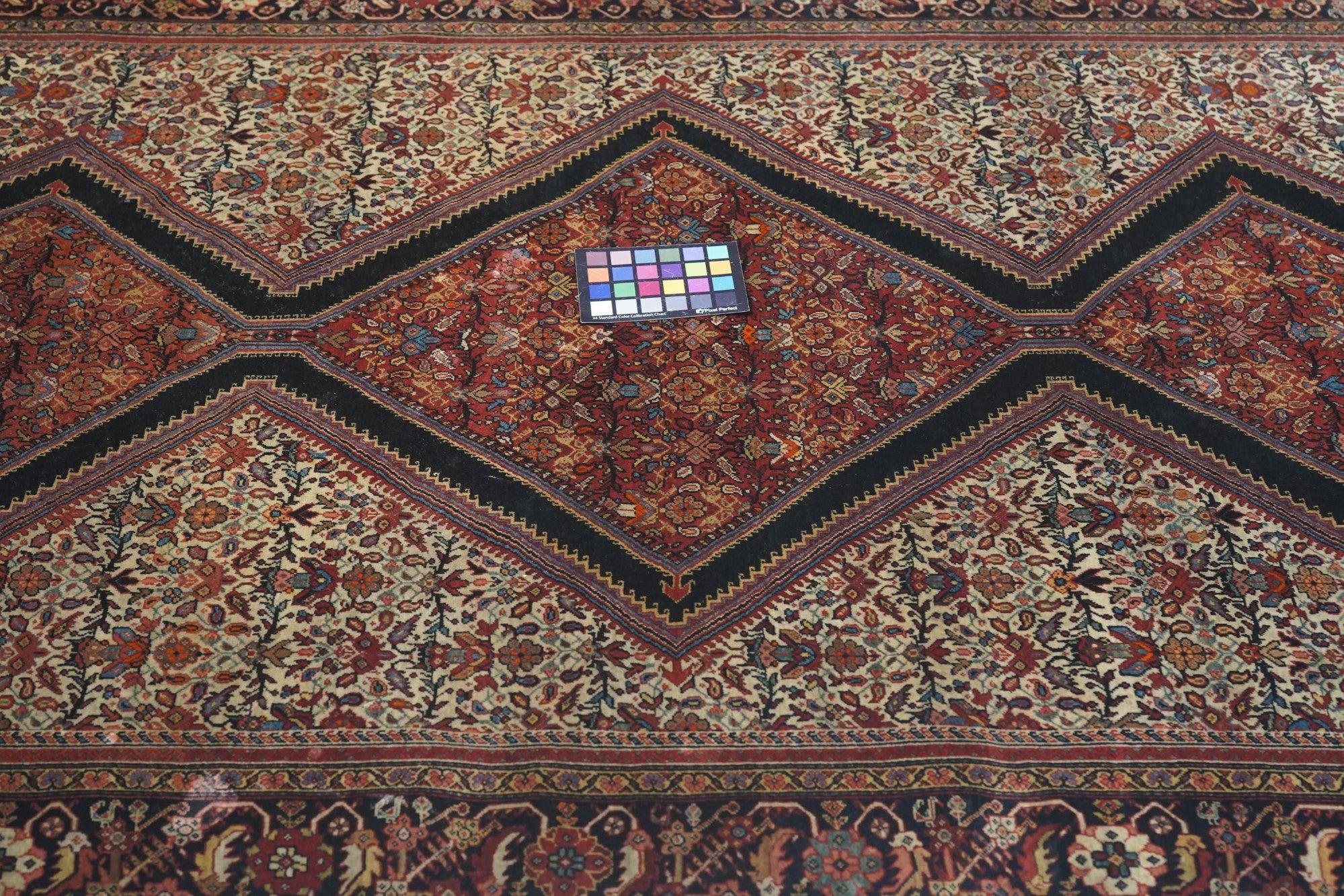 Wool Antique Sarouk Rug 4'2