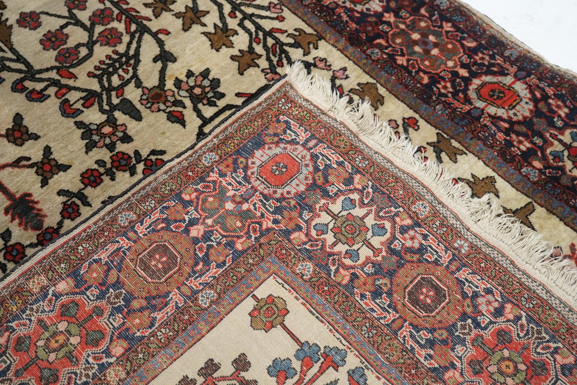 Antique Sarouk Rug 4'3'' x 6'5'' For Sale 4