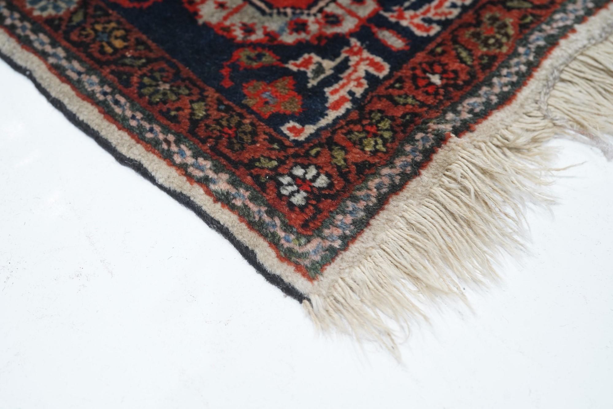 Asian Antique Sarouk Rug 4'3'' x 6'5'' For Sale