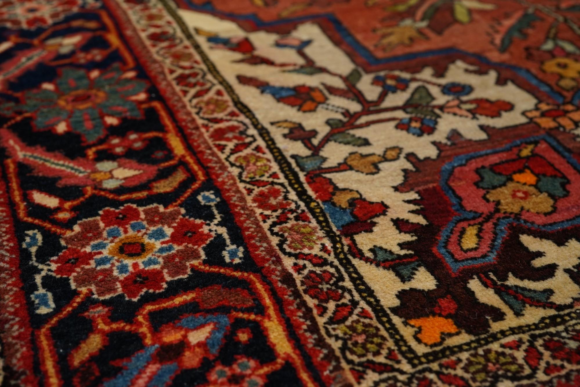 Wool Antique Sarouk Rug 4'7'' x 6'4'' For Sale