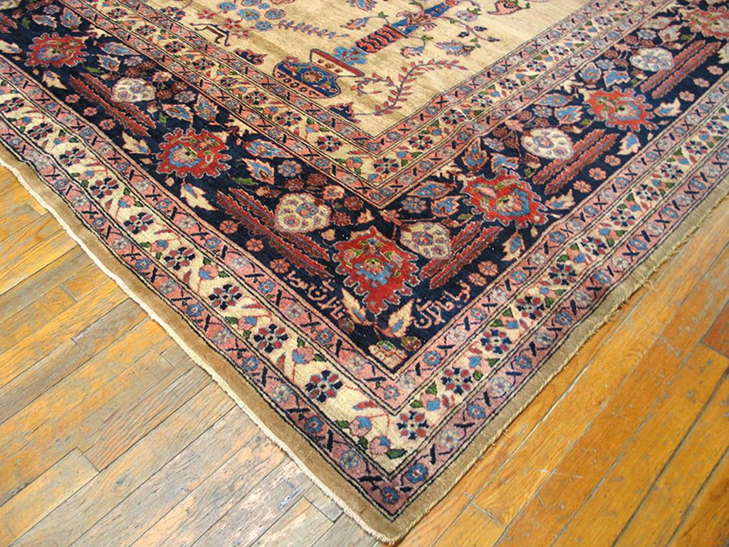 Persian Antique Sarouk Rug For Sale