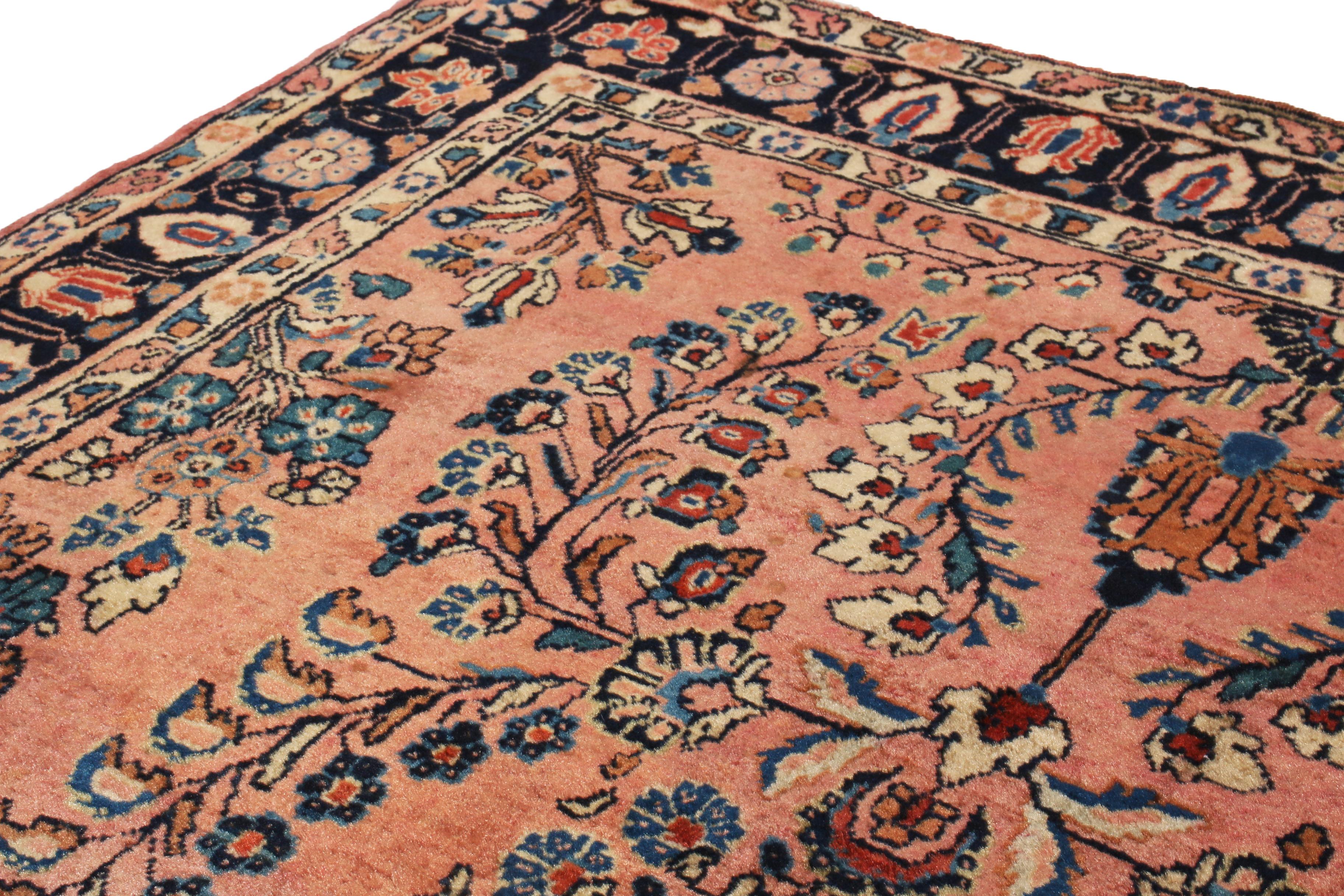 Antique Sarouk Salmon and Blue Wool Persian Rug In Good Condition In Long Island City, NY