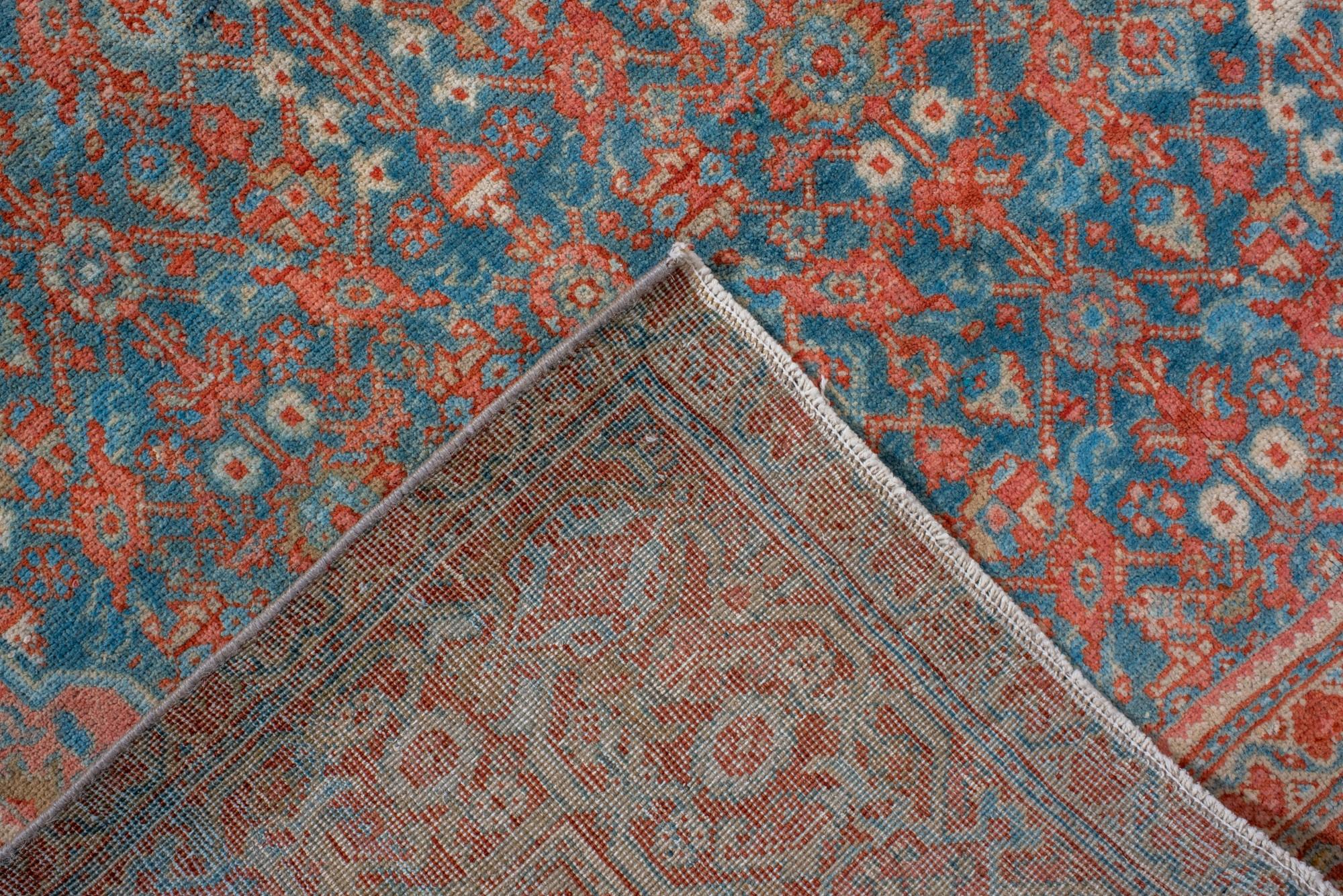 20ième siècle Sarouk ancien avec design Gol Hennai en vente