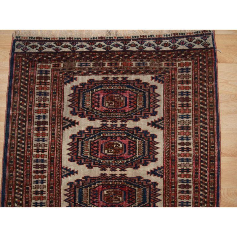 Antique Saryk Turkmen Rug In Good Condition For Sale In Moreton-In-Marsh, GB