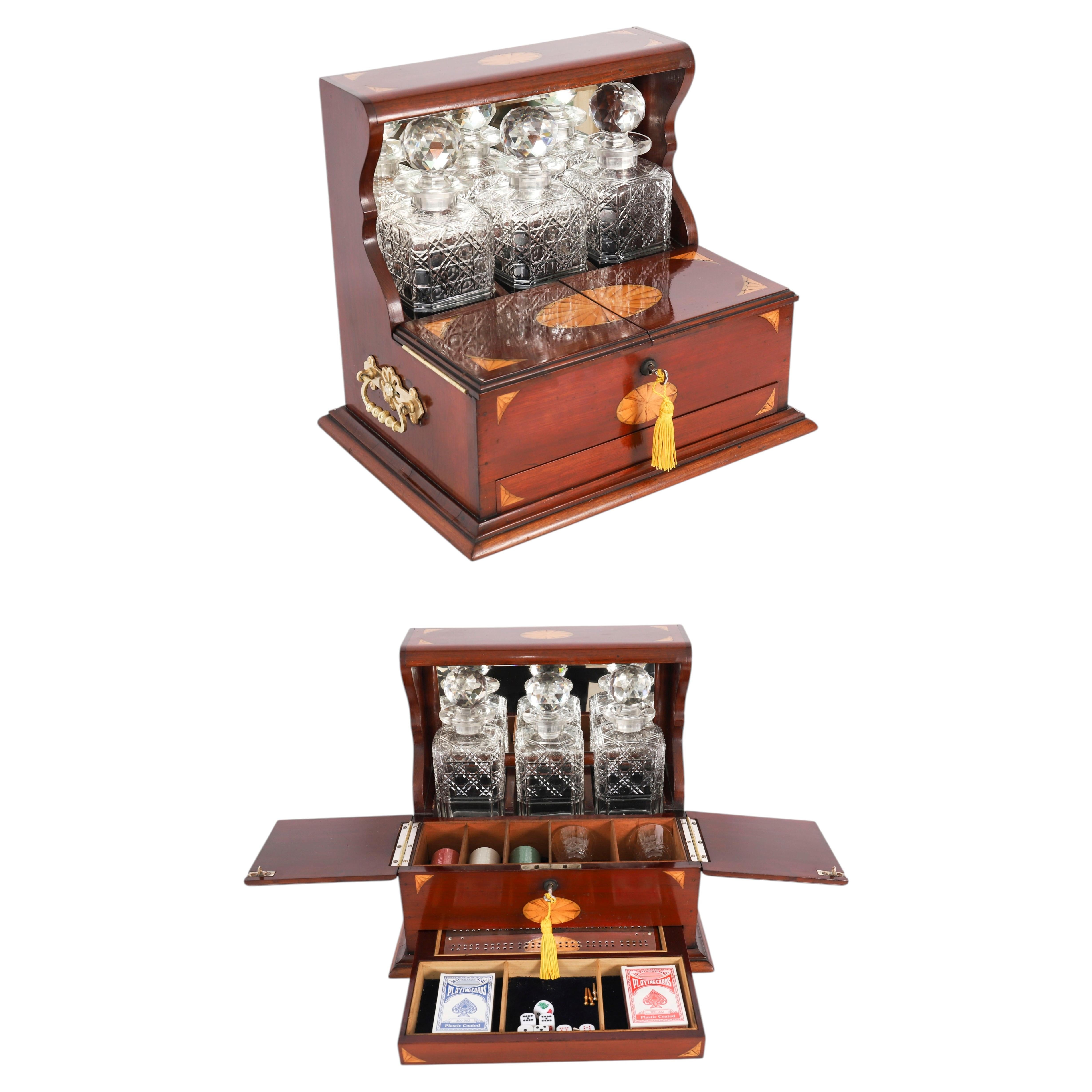 Antike Satin Holz Drei Schliff Kristall Dekanter Tantalus & Spiele 19.