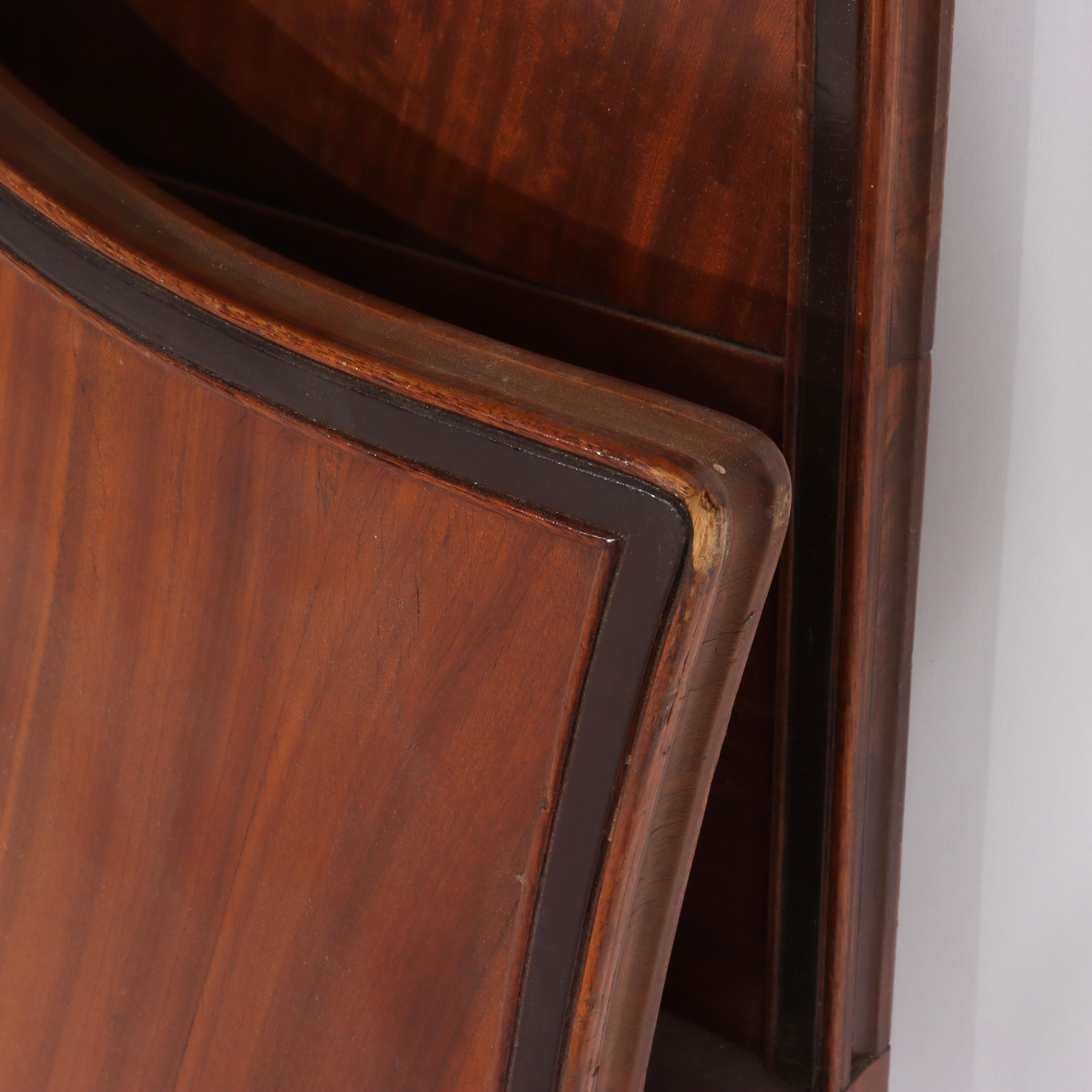 XX secolo Antichi pannelli per la testa e per i piedi in stile Adams in legno satinato del 1930 circa in vendita