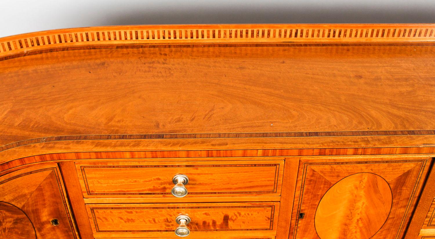 Late 19th Century Antique Satinwood Carlton House Writing Desk Maple & Co., 19th Century