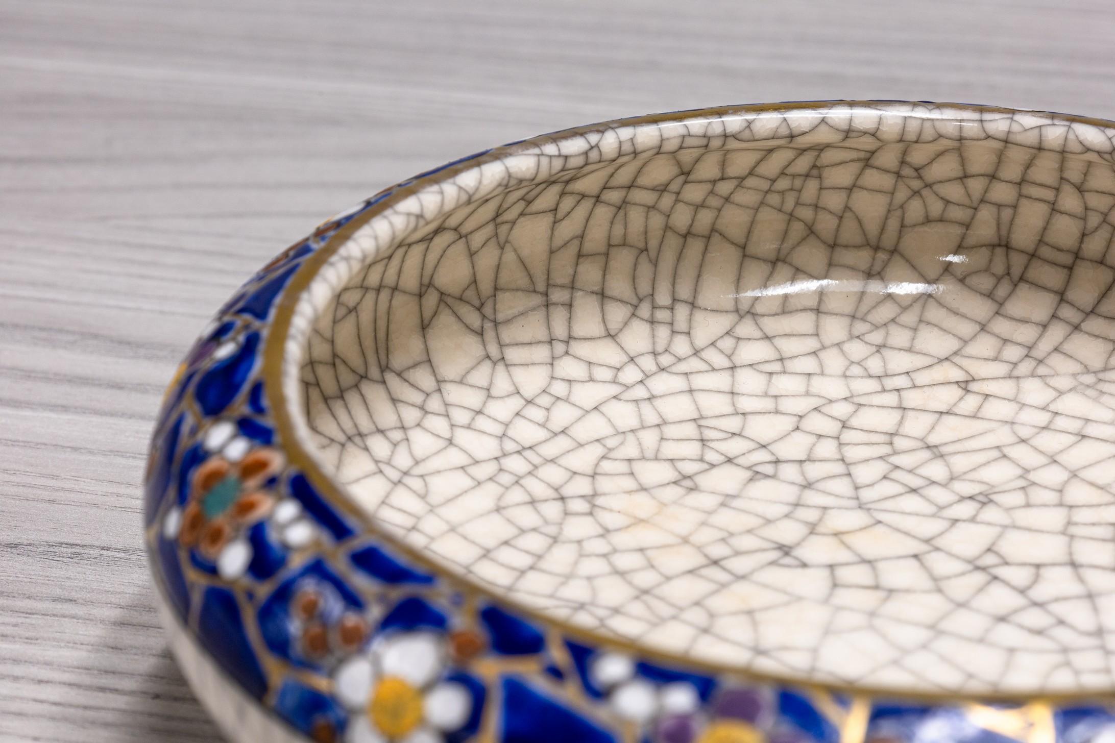 Antike Satsuma Hand bemalt Steingut Keramik Schüssel (20. Jahrhundert) im Angebot