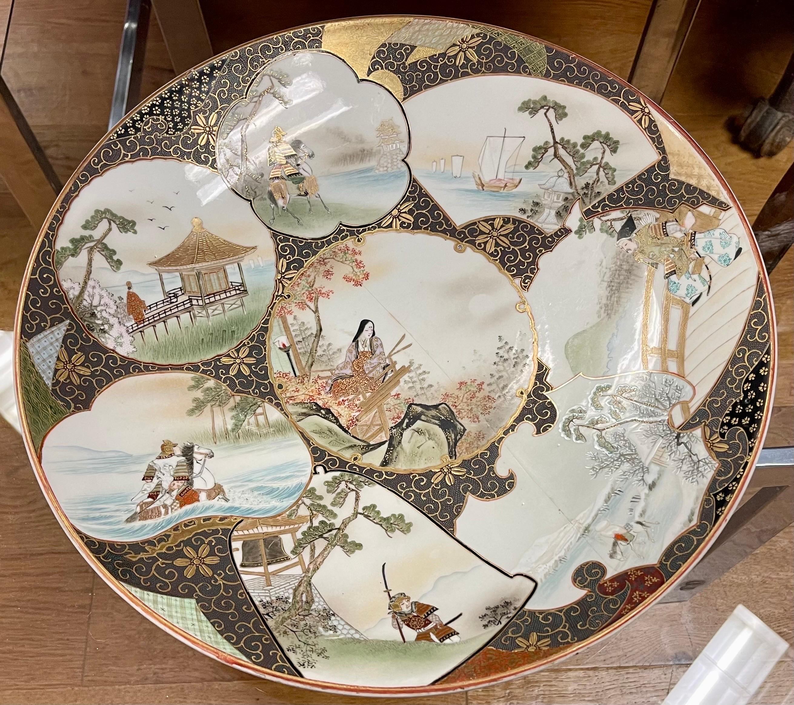 Antique Satsuma Platter Bearing Eight Scenes from O'mi District Signed For Sale 4