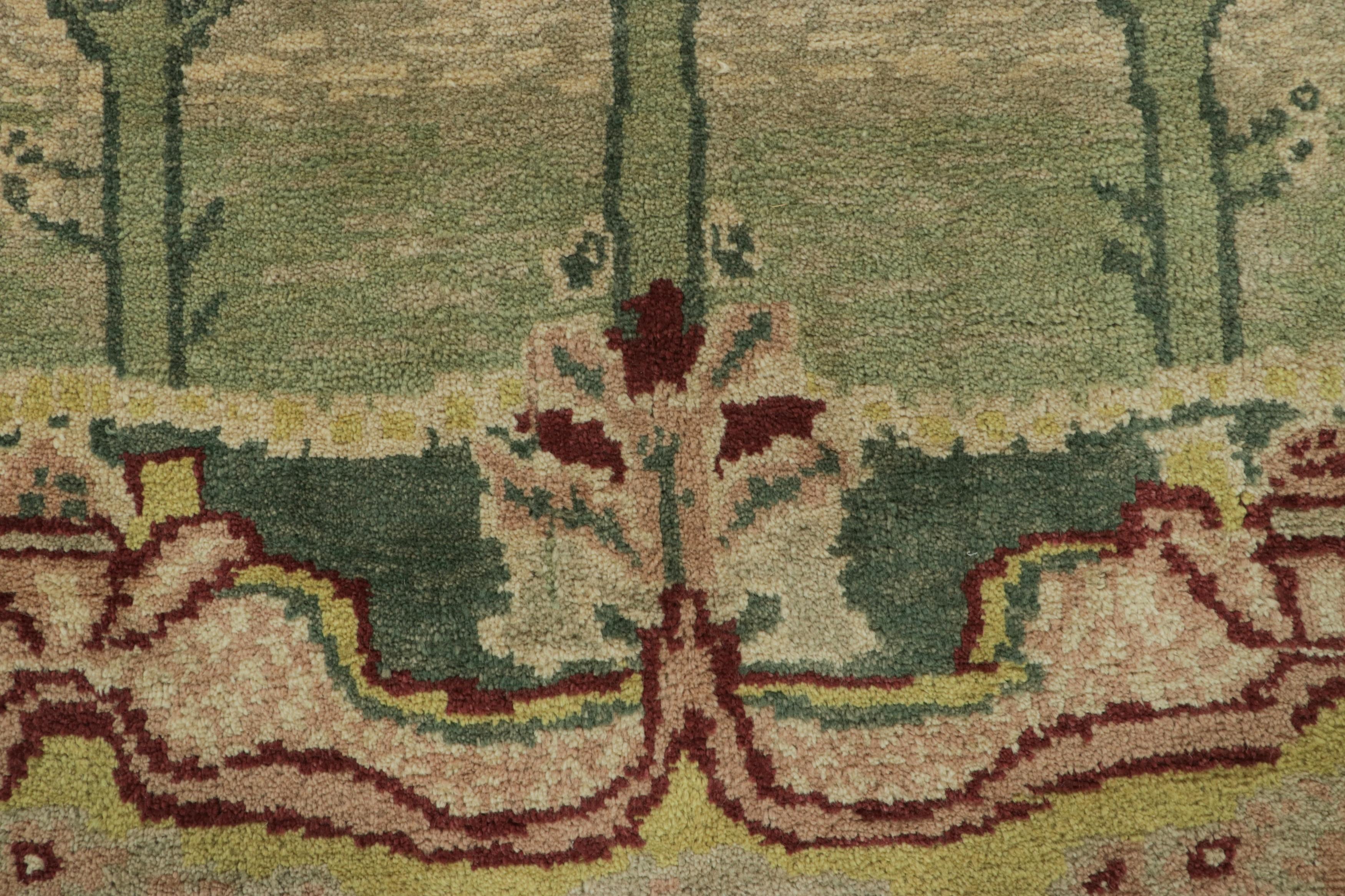 Français Tapis ancien de la Savonnerie Arts & Crafts, vert avec fleurs  Motifs - Rug & Kilim en vente