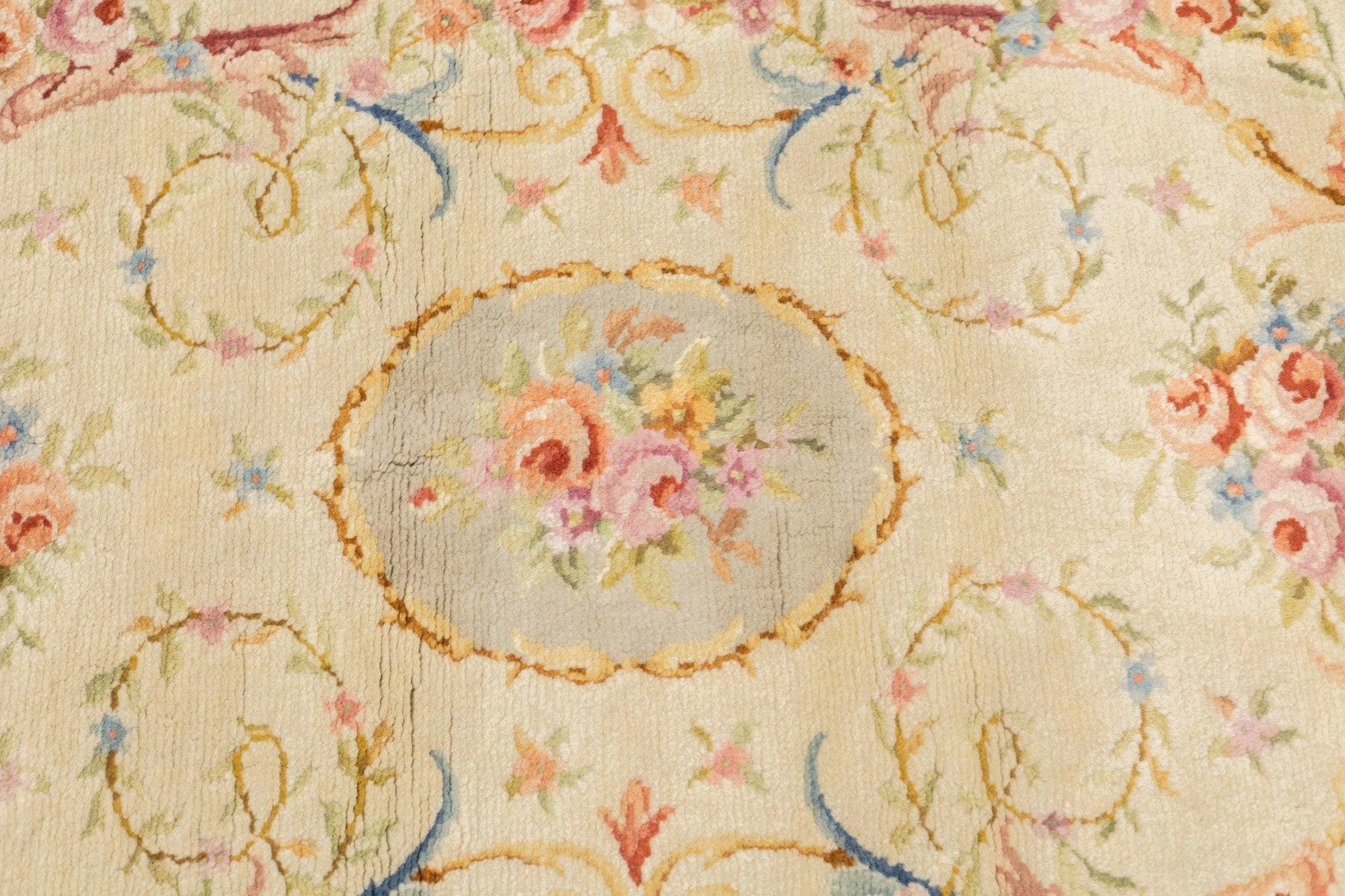 Antique Savonnerie (One of pair) Rug 3'2'' x 5'2'' For Sale 3