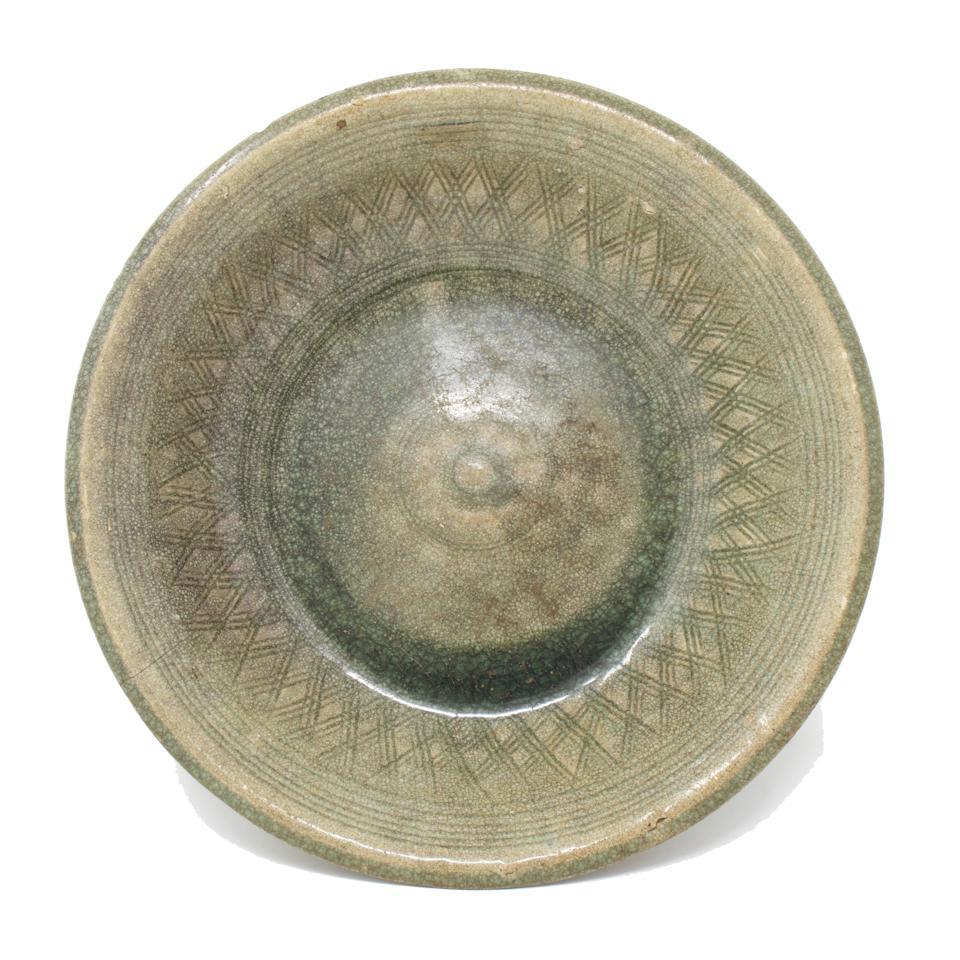 Antike Sawakhalok Celadon-Schale aus Celadon, Thailand  (Gebrannt) im Angebot
