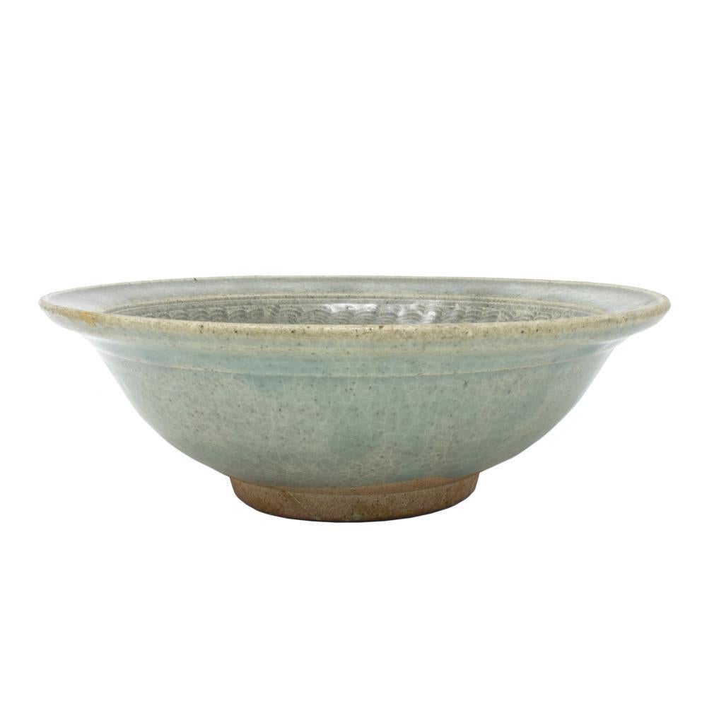 Ceramic Antique Sawakhalok Celadon Bowl, Thailand For Sale