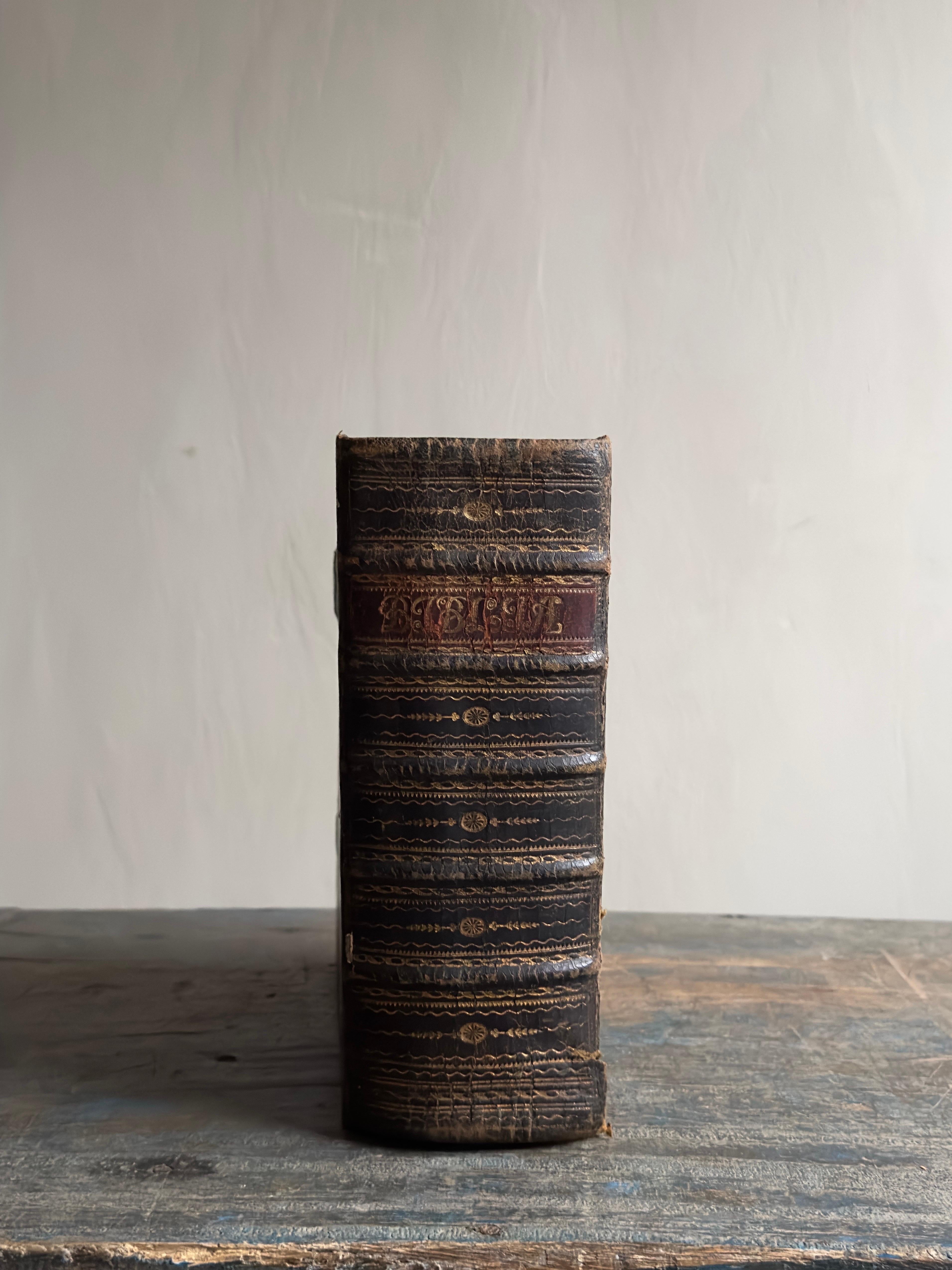 Antike skandinavische Bibel, Norwegen, 1810 (Romantik) im Angebot
