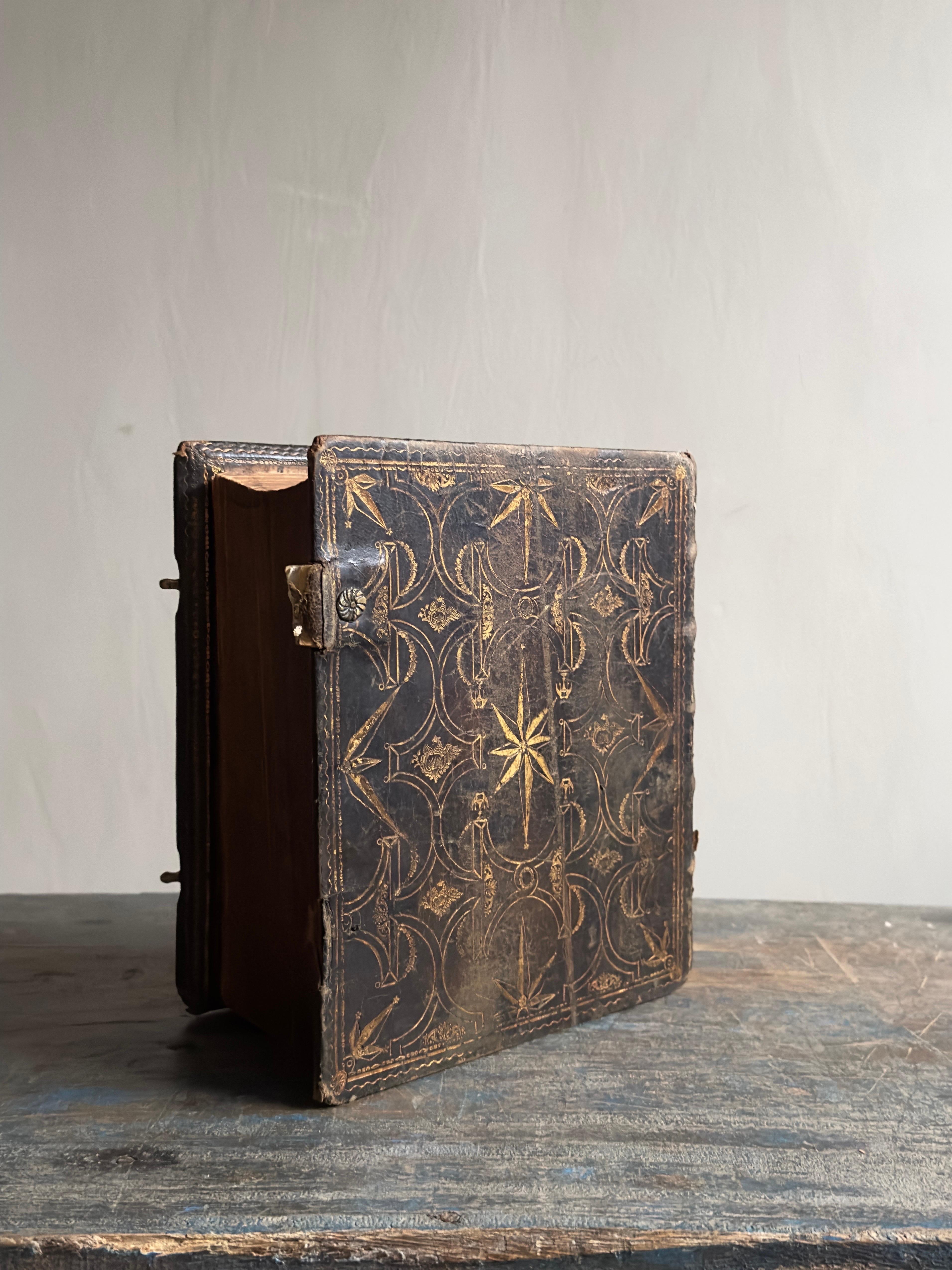 Romantic Antique Scandinavian Bible, Norway 1810 For Sale