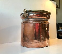Antique Scandinavian Coal or Fireplace Bucket in Copper, 18th Cen