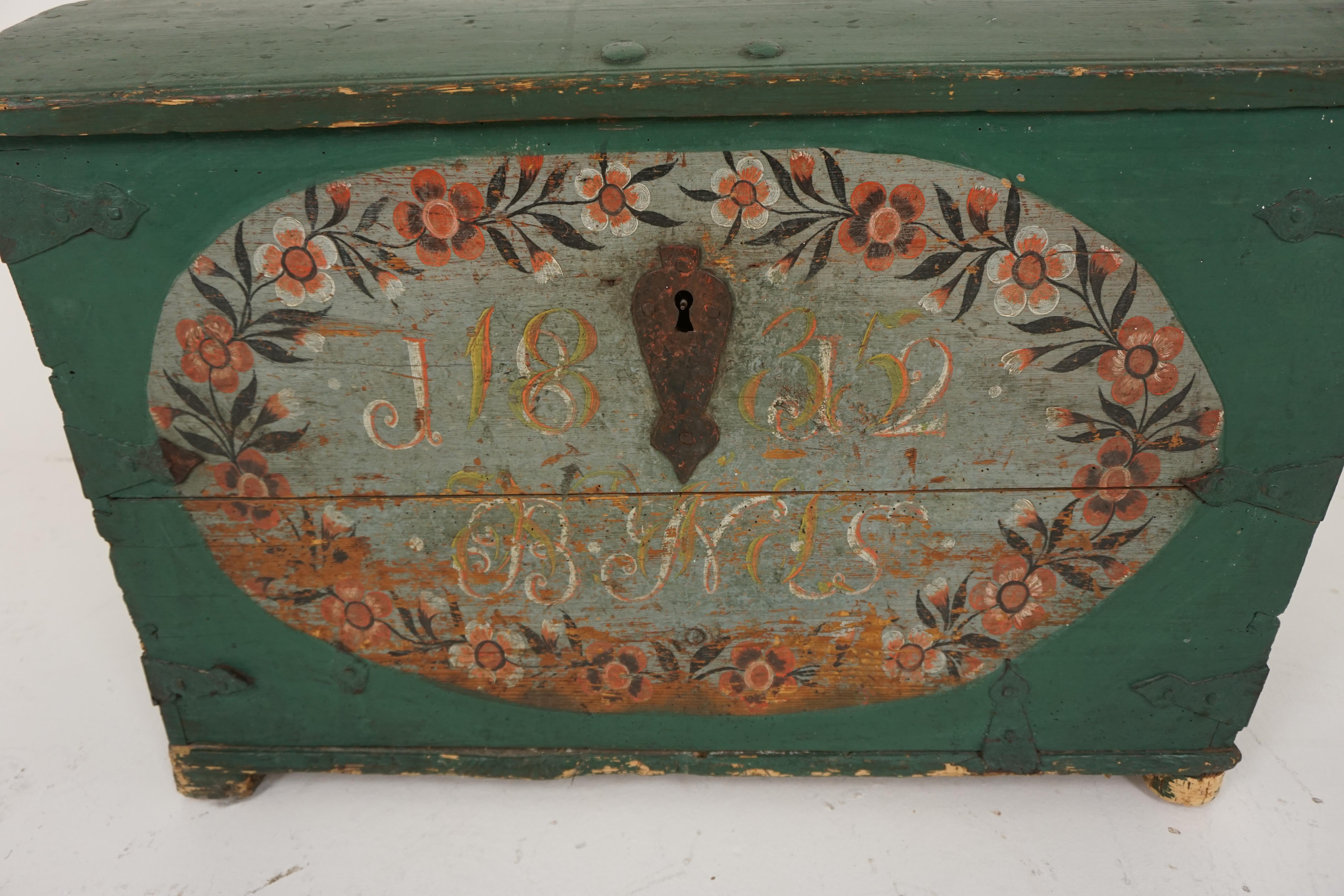 Antique Scandinavian Decorated Wedding Dowry Dome Top Trunk, Sweden 1812, B2060 In Good Condition In Vancouver, BC
