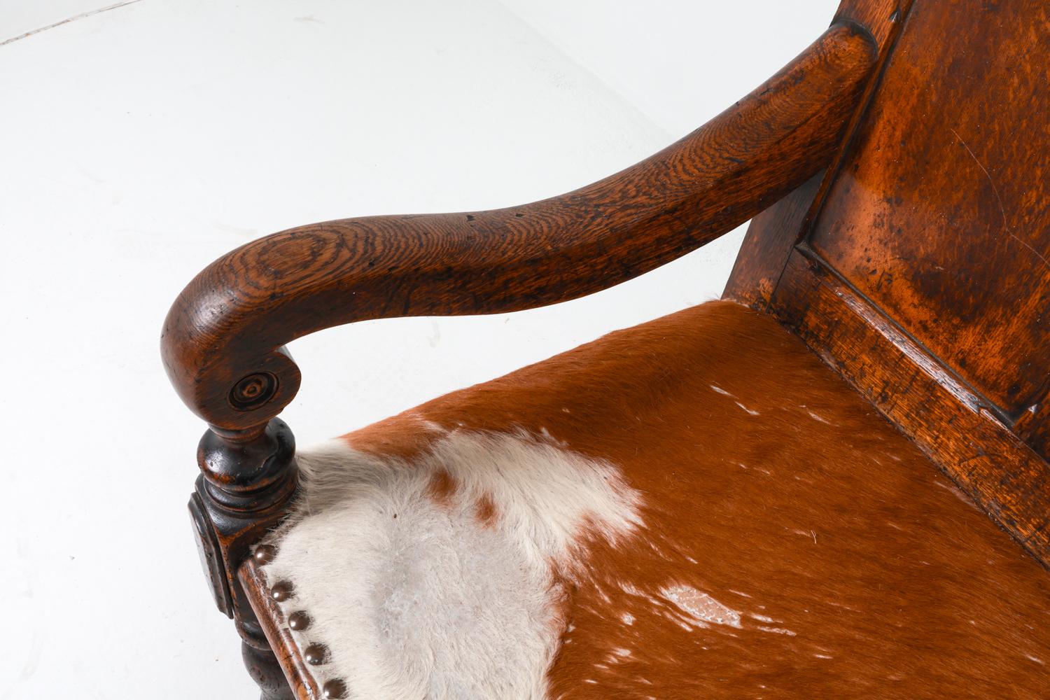 Antique Scandinavian Oak Settle Bench w/ Cowhide, 18th C. In Good Condition For Sale In Norwalk, CT