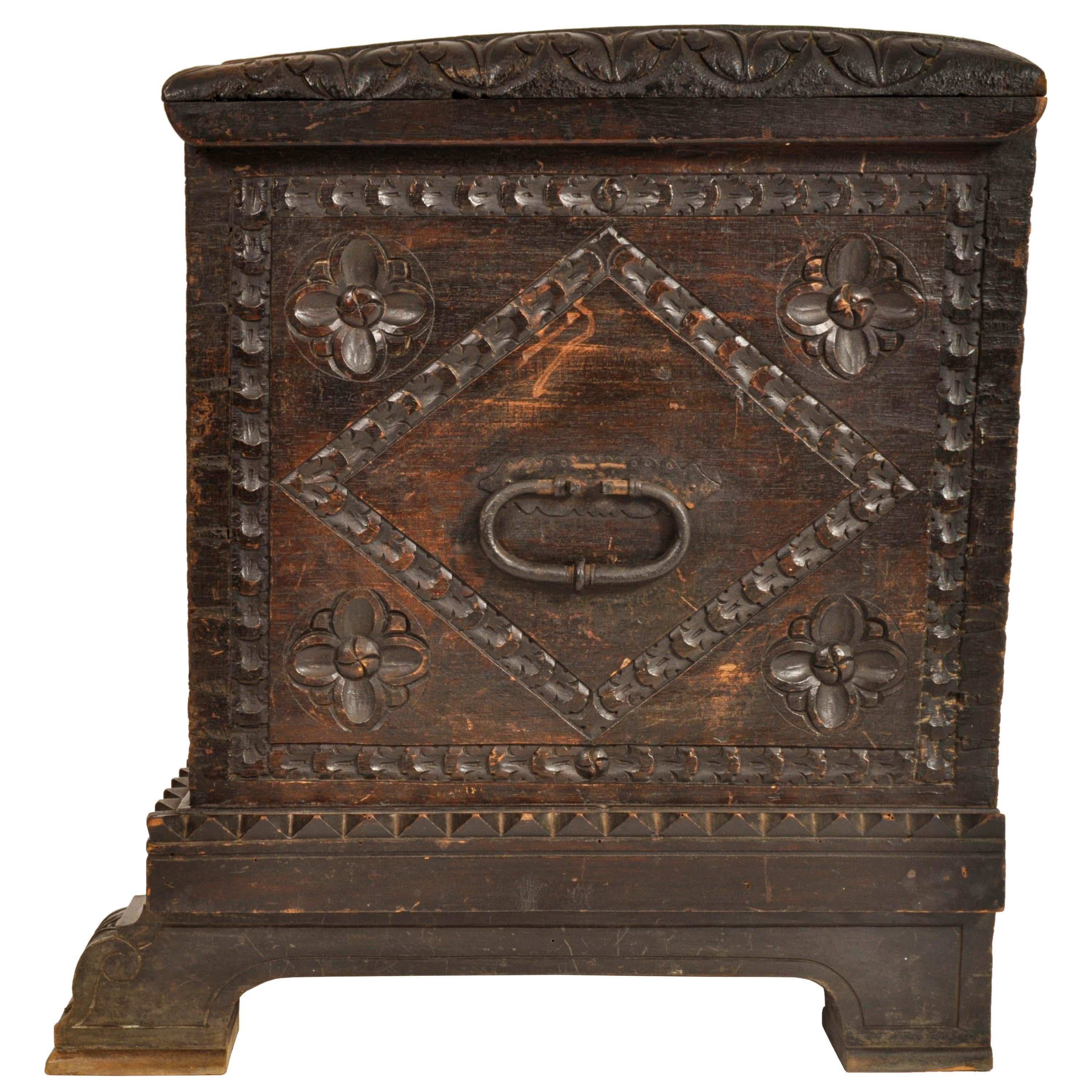 Antique Scandinavian Pine Baroque Folk Art Carved Dowry Chest Trunk Coffer 1780 For Sale 9