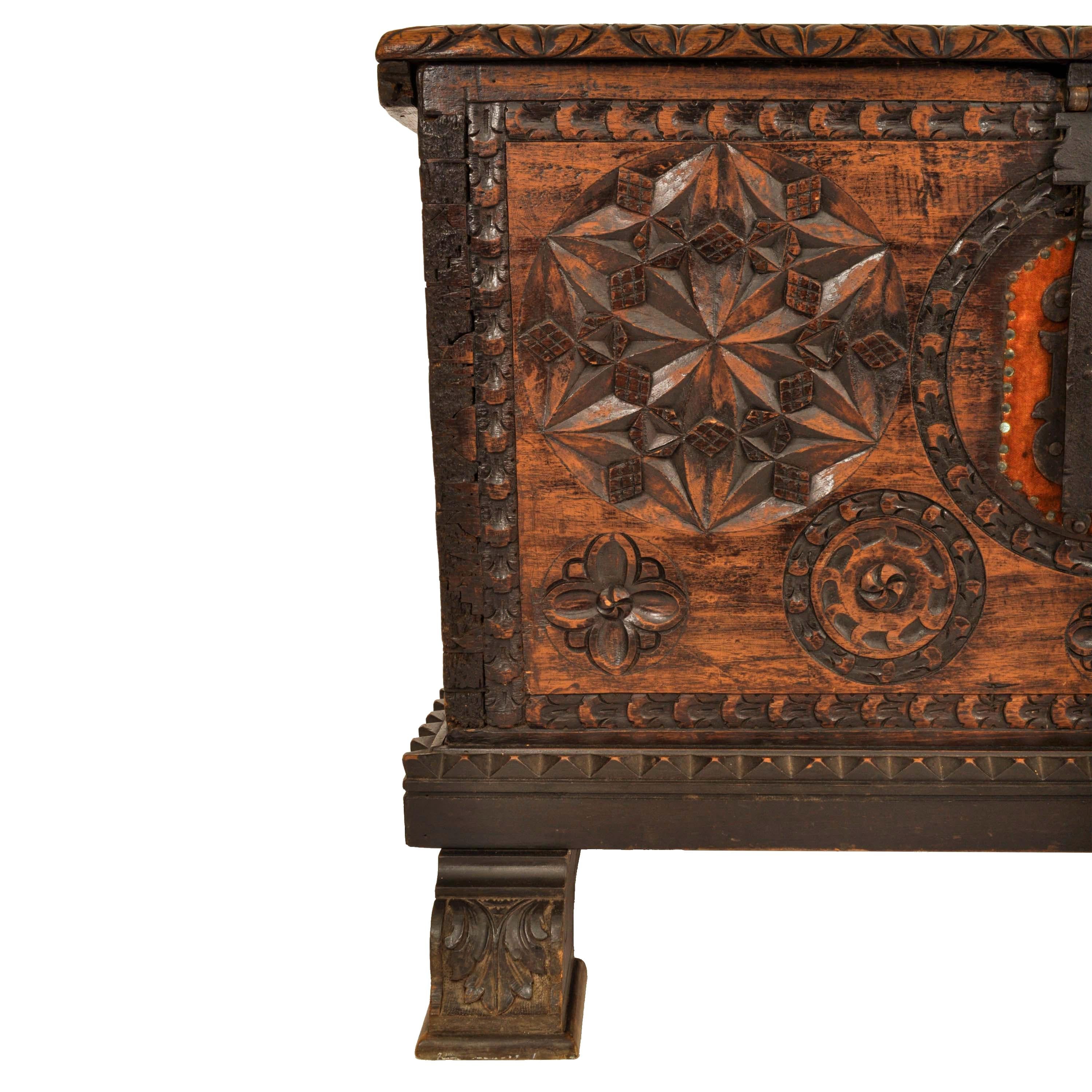 Antique Scandinavian Pine Baroque Folk Art Carved Dowry Chest Trunk Coffer 1780 For Sale 10
