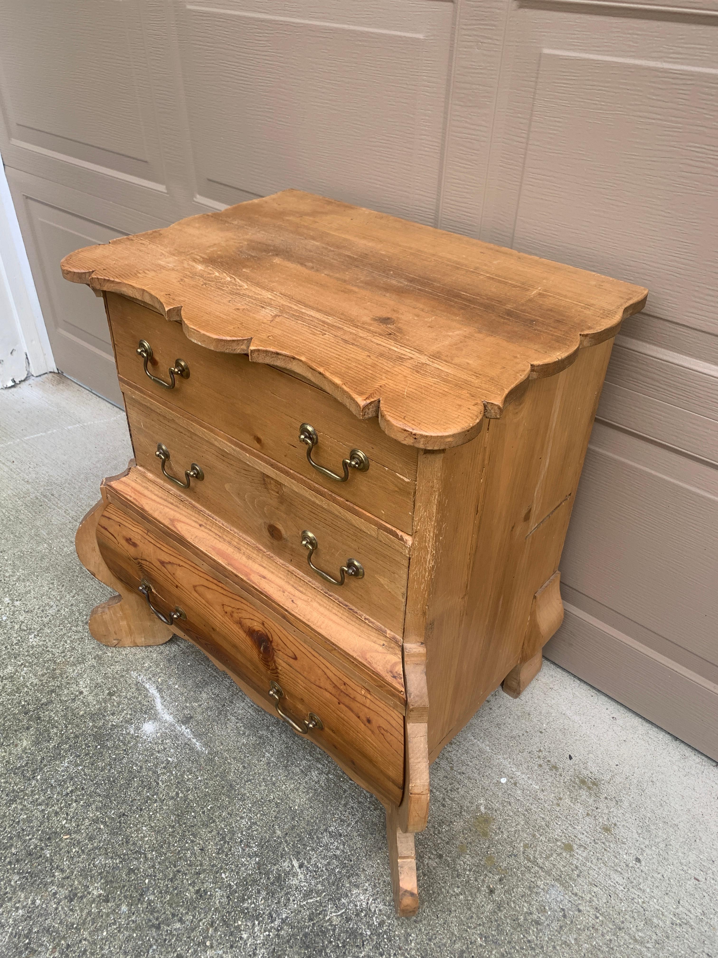 Rustic Antique Scandinavian Pine Bombay Chest of Drawers, Early 20th Century For Sale