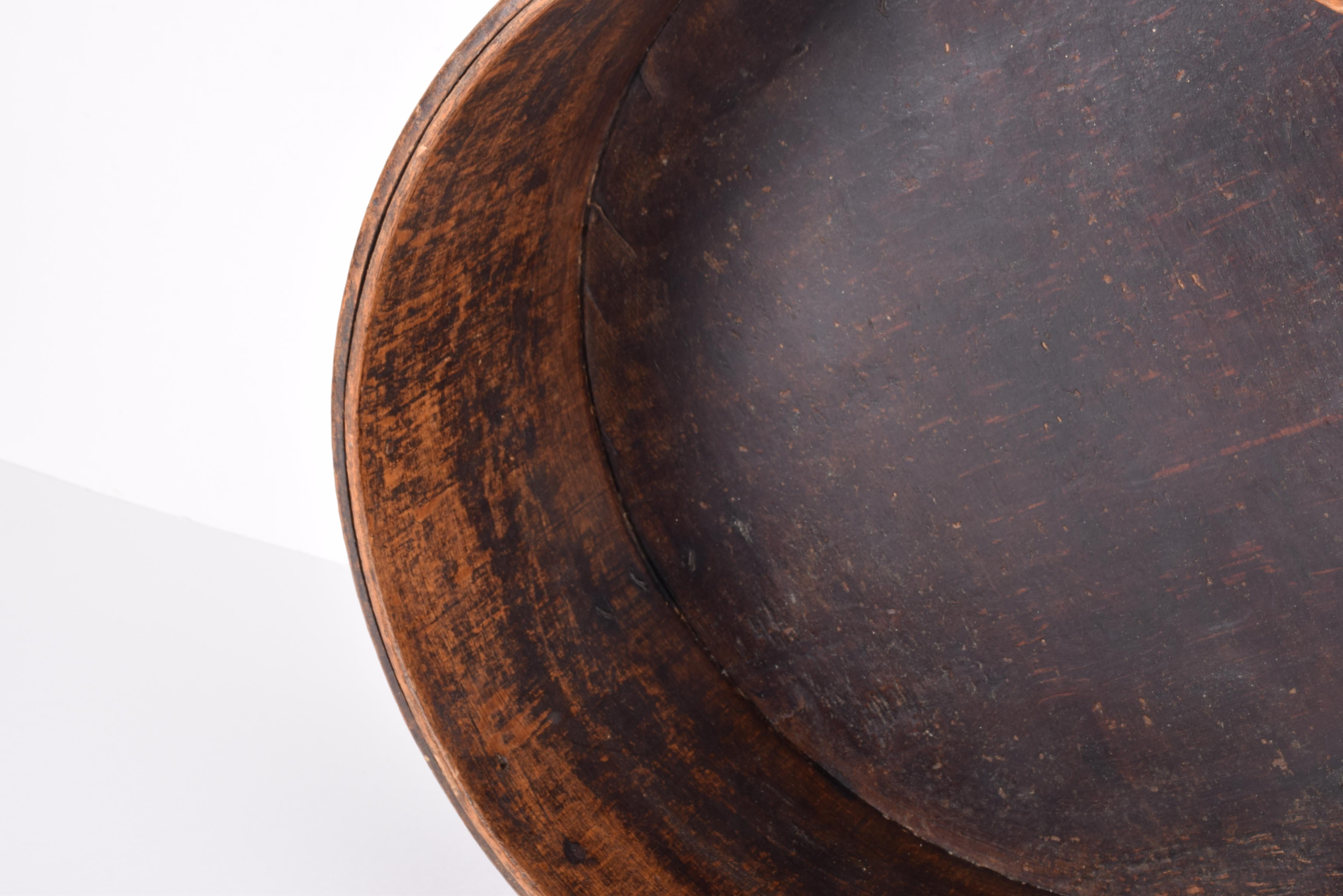 Antique Scandinavian Very Large Wooden Basket Dark Bent Wood ca 1850s For Sale 2