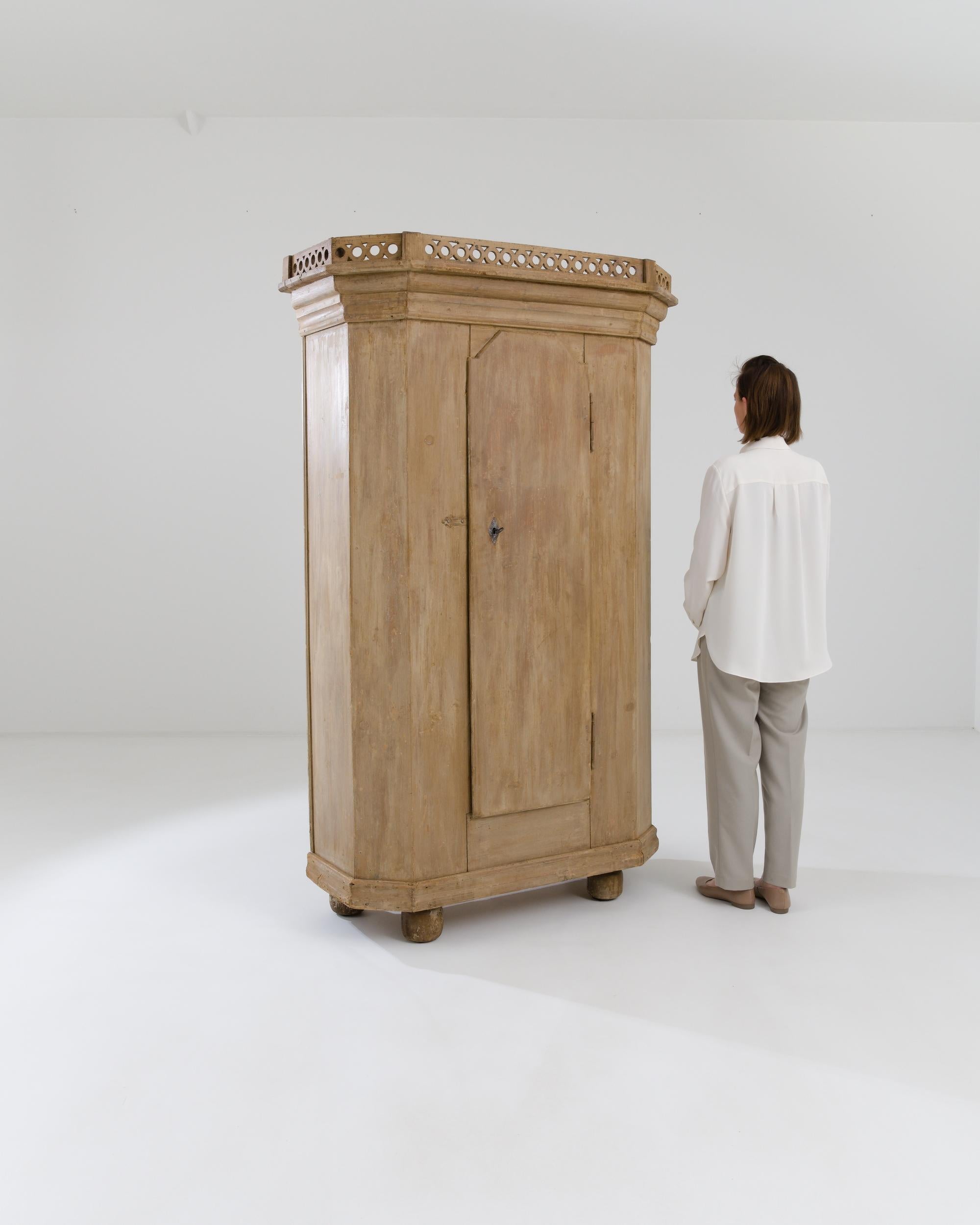 20th Century Antique Scandinavian Wooden Cabinet  For Sale